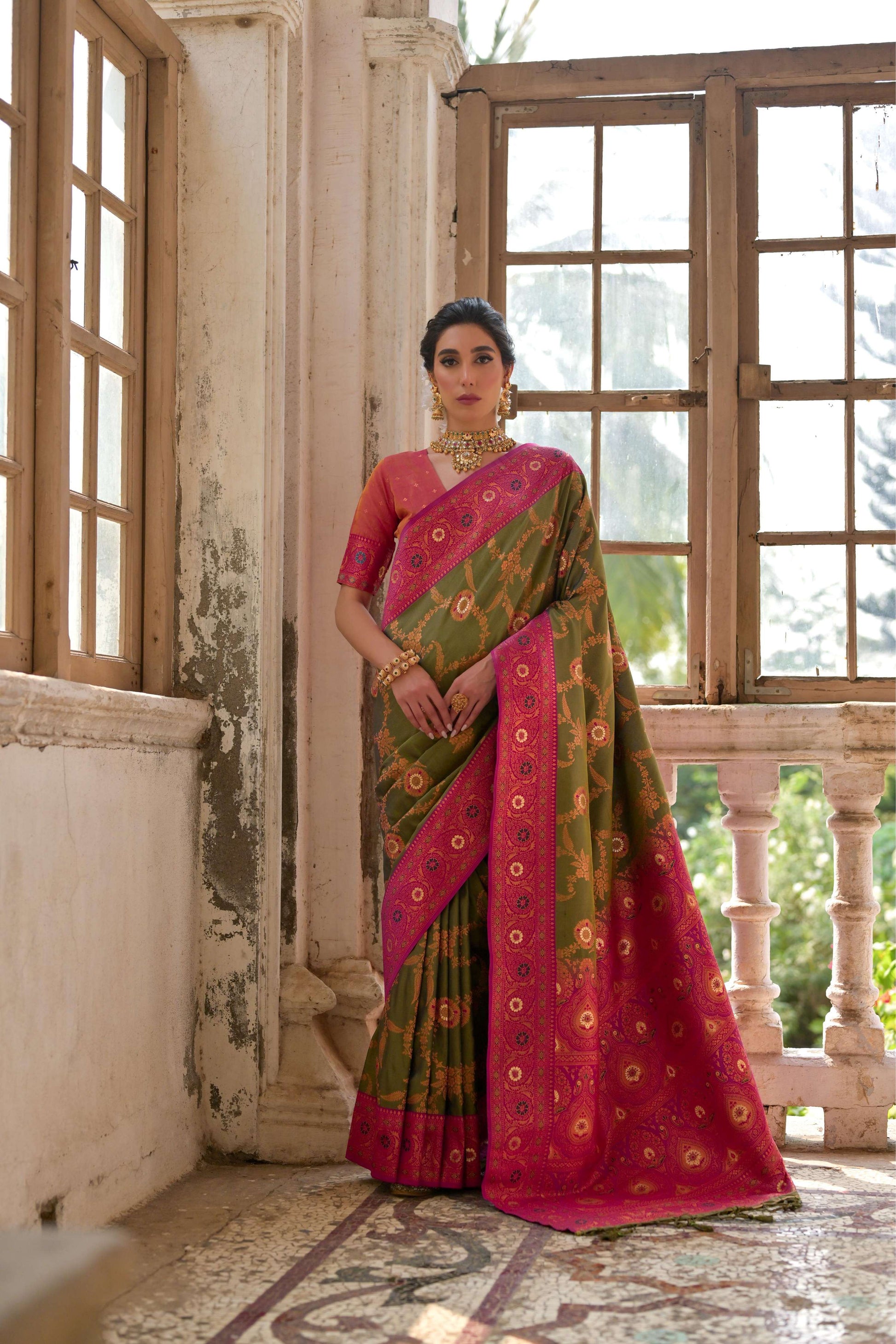 Jyoti Fashion Women's Mehendi Banarasi Silk Zari Woven Traditional Saree with Blouse | Swadesiicart