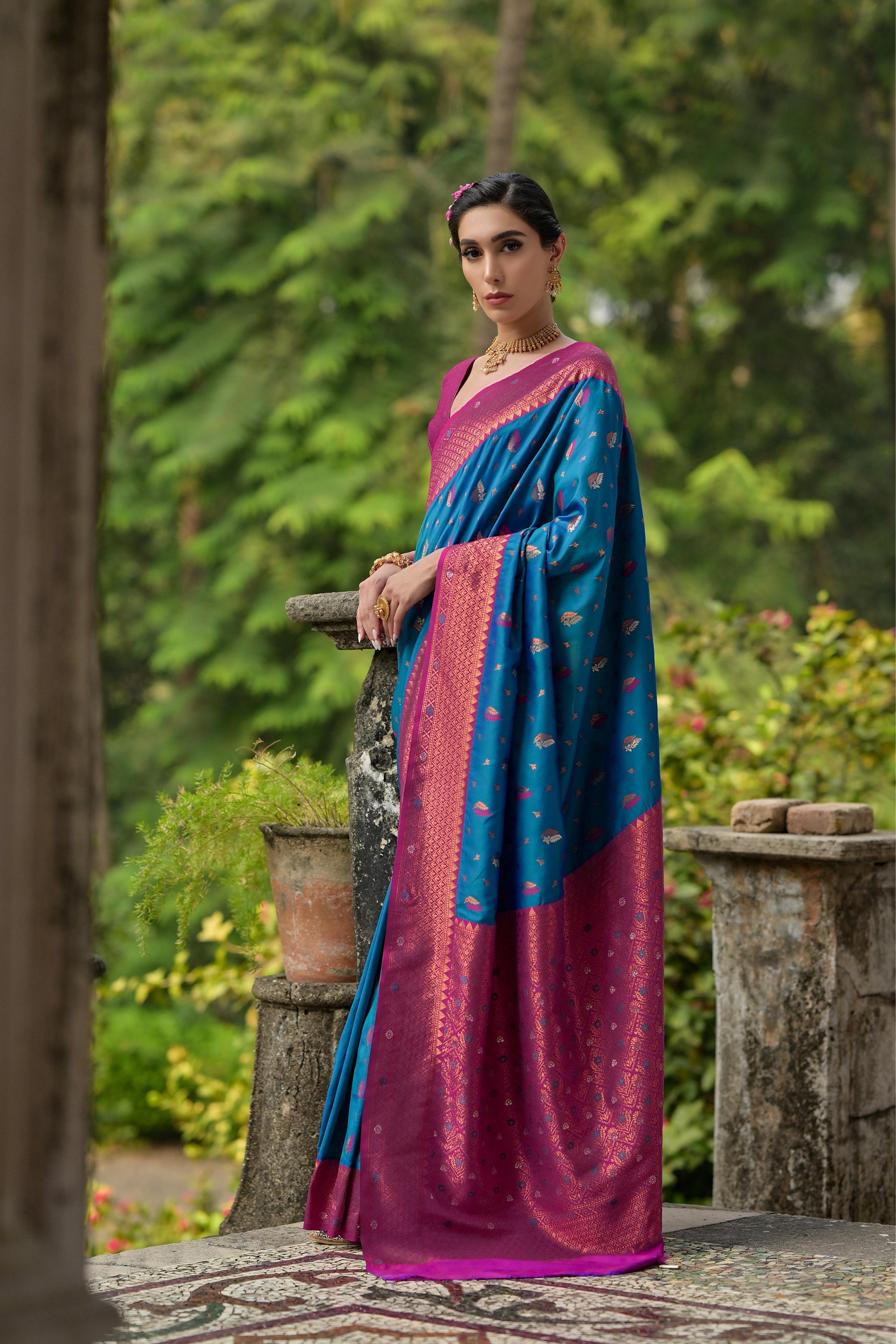Jyoti Fashion Women's Blue Banarasi Silk Zari Woven Traditional Saree with Blouse | Swadesiicart