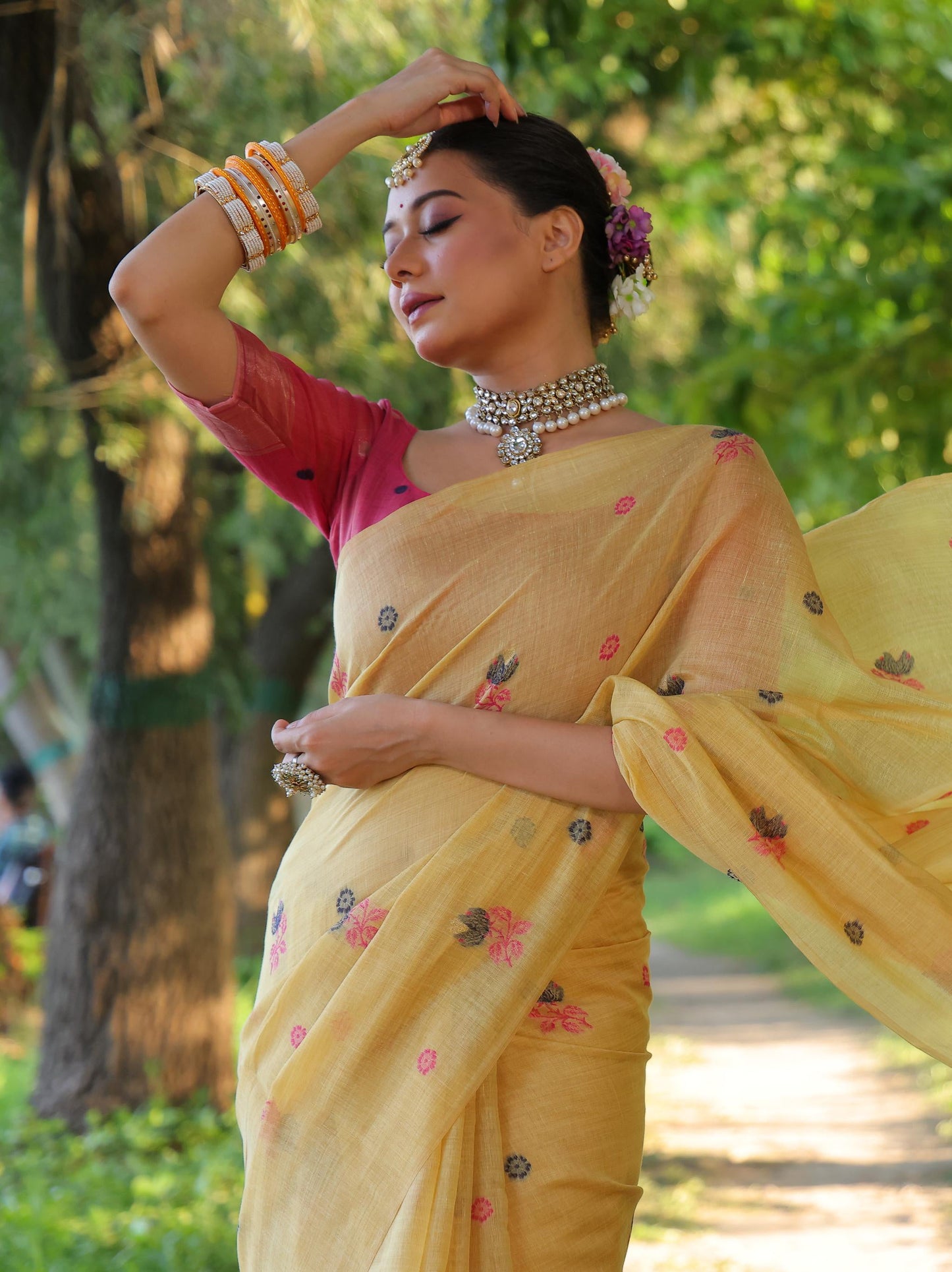 Jyoti Fashion Women's Mustard Soft Muga Cotton Floral Weaving Traditional Saree with Blouse | Swadesiicart