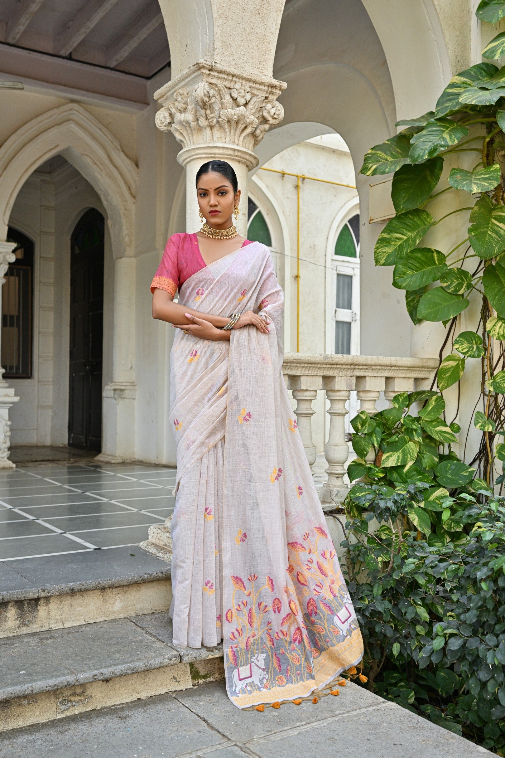 Jyoti Fashion Women's Yellow Soft Muga Cotton Floral Weaving Traditional Saree with Blouse | Swadesiicart