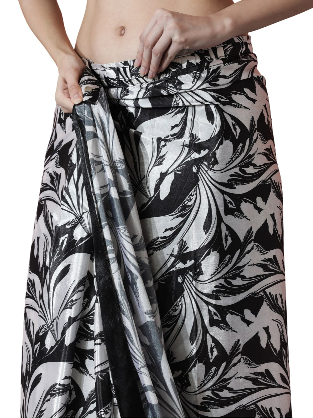 Jyoti Fashion Women's Black Chinon Digital Printed Ready To Wear Saree with Blouse | Swadesiicart