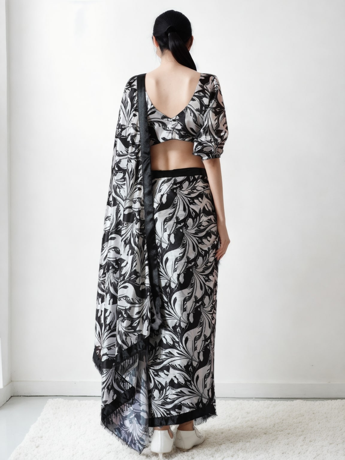 Jyoti Fashion Women's Black Chinon Digital Printed Ready To Wear Saree with Blouse | Swadesiicart