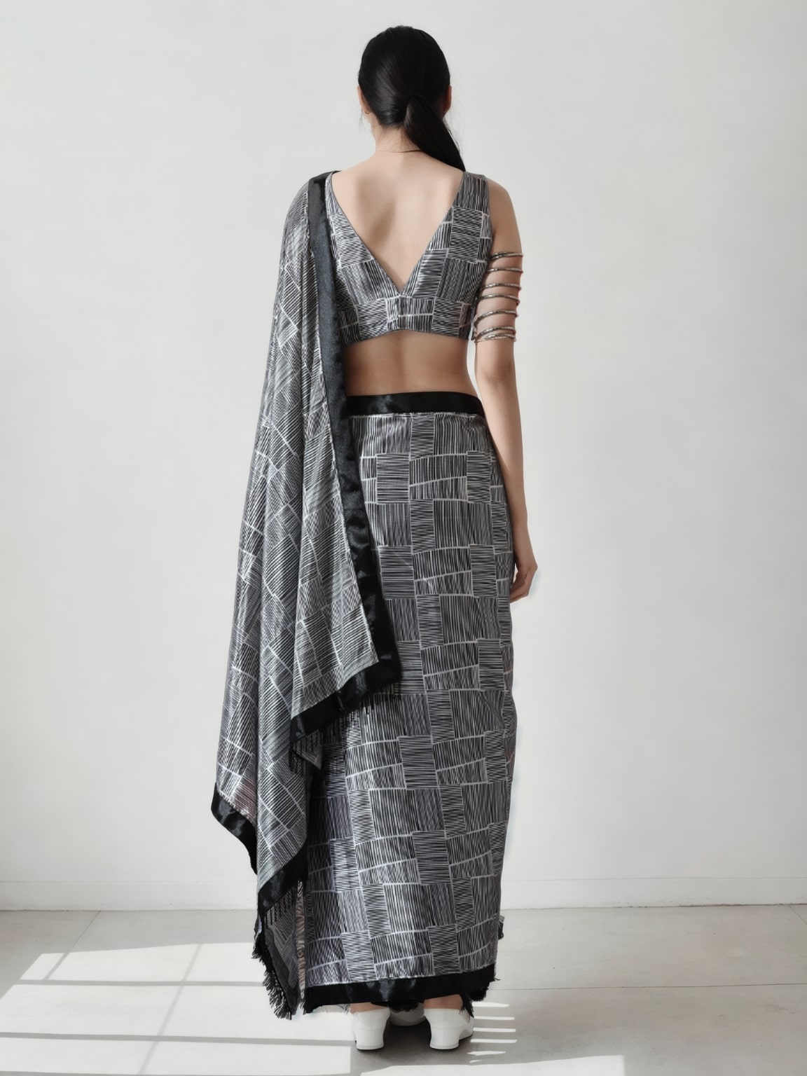 Jyoti Fashion Women's Grey Chinon Digital Printed Ready To Wear Saree with Blouse | Swadesiicart
