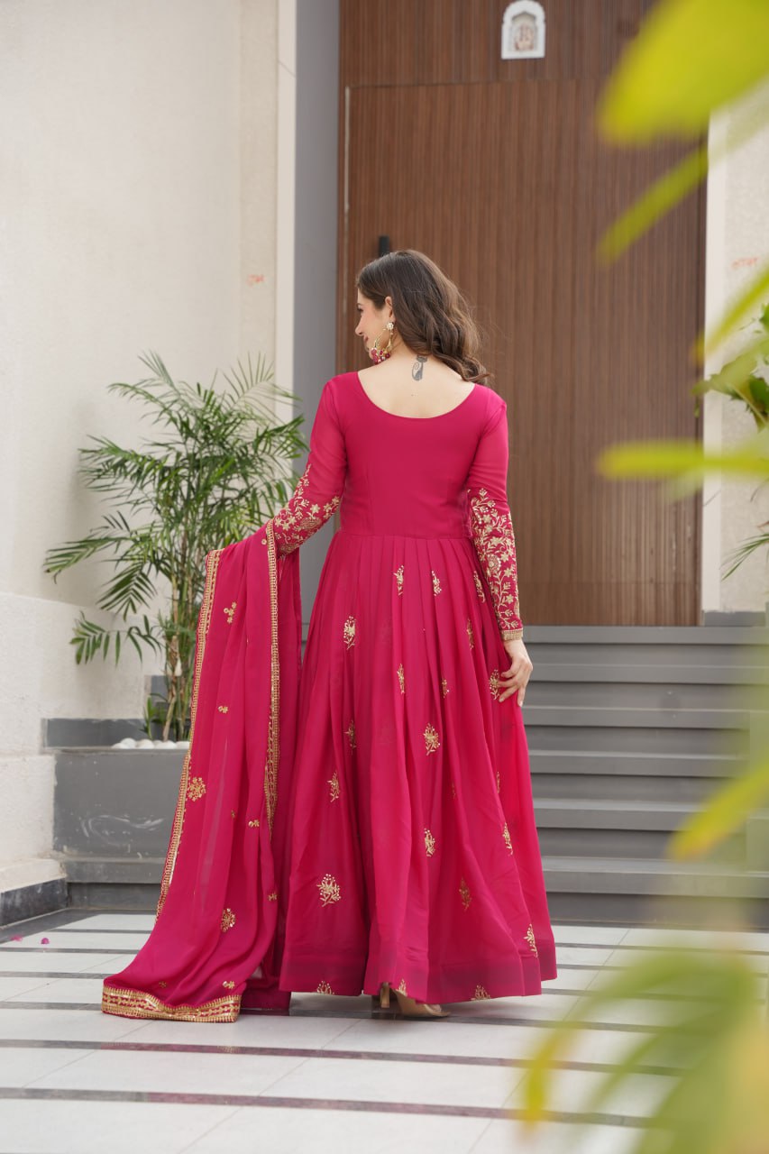 Jyoti Fashion Women's Pink Star Georgette Sequins & Zari Embroidered Anarkali Set With Dupatta | Swadesiicart