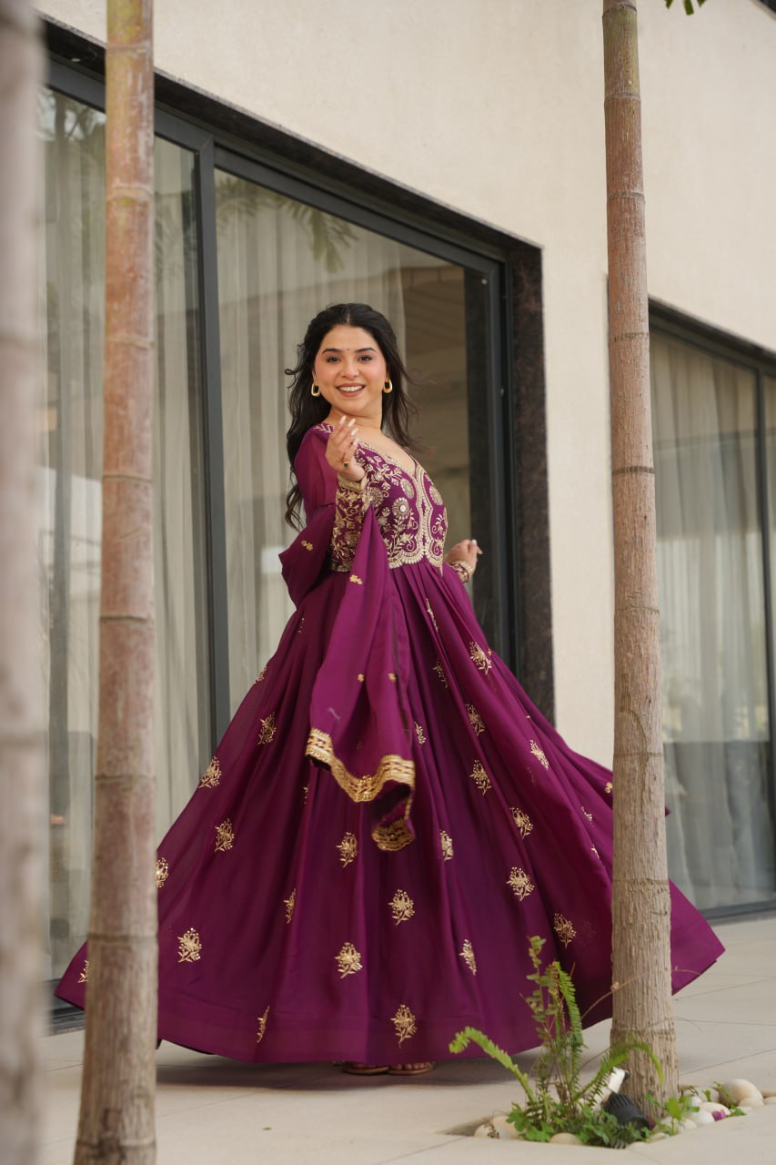 Jyoti Fashion Women's Wine Star Georgette Sequins & Zari Embroidered Anarkali Set With Dupatta | Swadesiicart