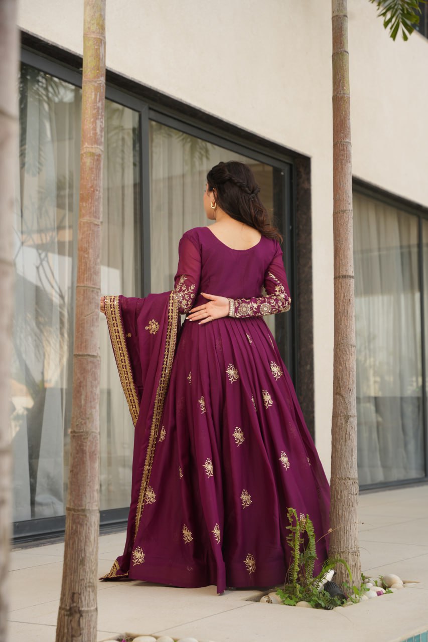 Jyoti Fashion Women's Wine Star Georgette Sequins & Zari Embroidered Anarkali Set With Dupatta | Swadesiicart