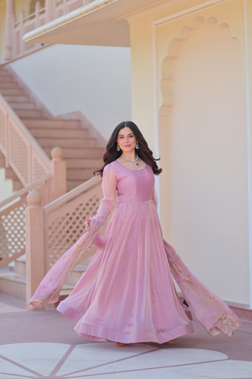 Jyoti Fashion Women's Lavender Fendi Chiffon Designer Anarkali Set With Dupatta | Swadesiicart