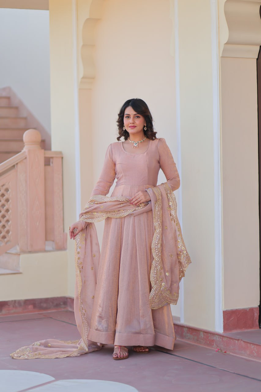 Jyoti Fashion Women's Peach Fendi Chiffon Designer Anarkali Set With Dupatta | Swadesiicart