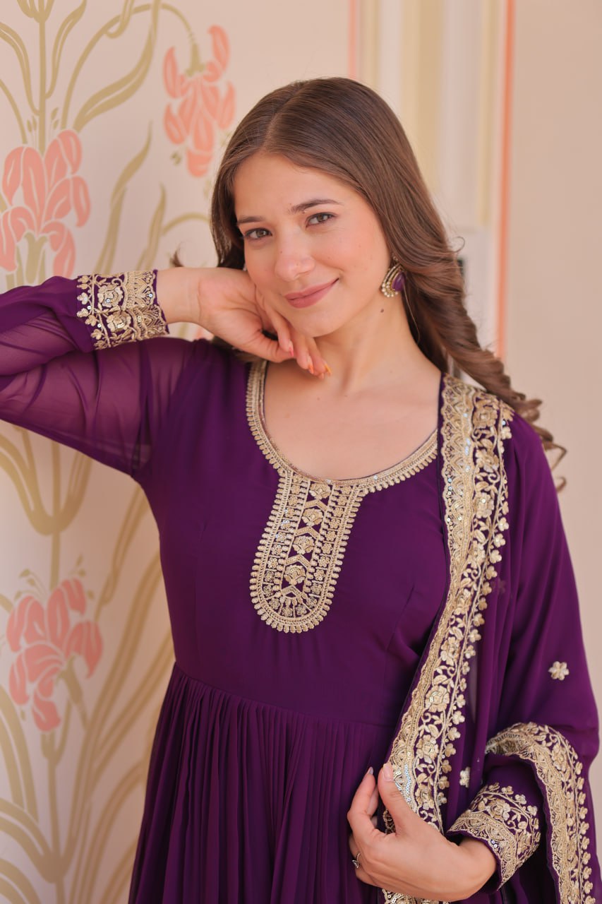 Jyoti Fashion Women's Purple Faux Blooming Sequins & Zari Embroidered Anarkali Set With Dupatta | Swadesiicart