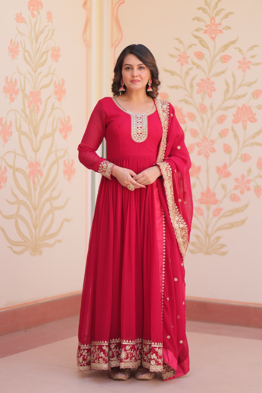 Jyoti Fashion Women's Rani Pink Faux Blooming Sequins & Zari Embroidered Anarkali Set With Dupatta | Swadesiicart