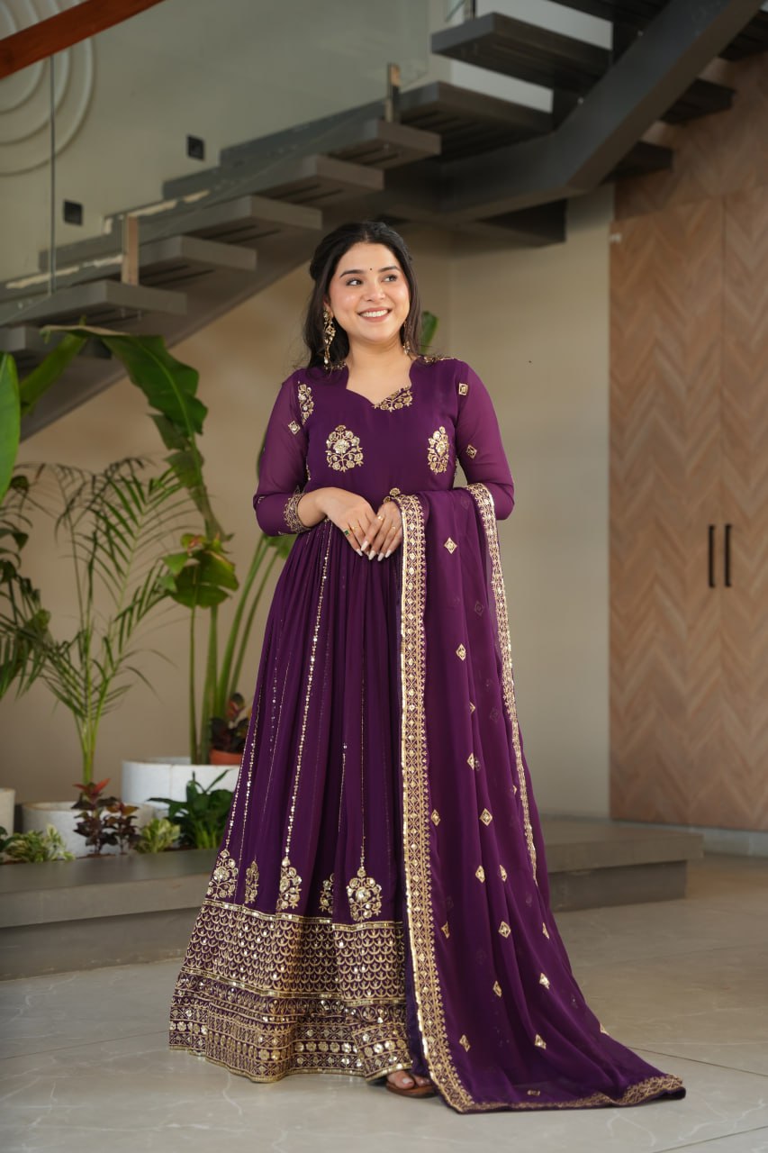 Jyoti Fashion Women's Purple Faux Blooming Zari & Sequins Embroidered Anarkali Set With Dupatta | Swadesiicart