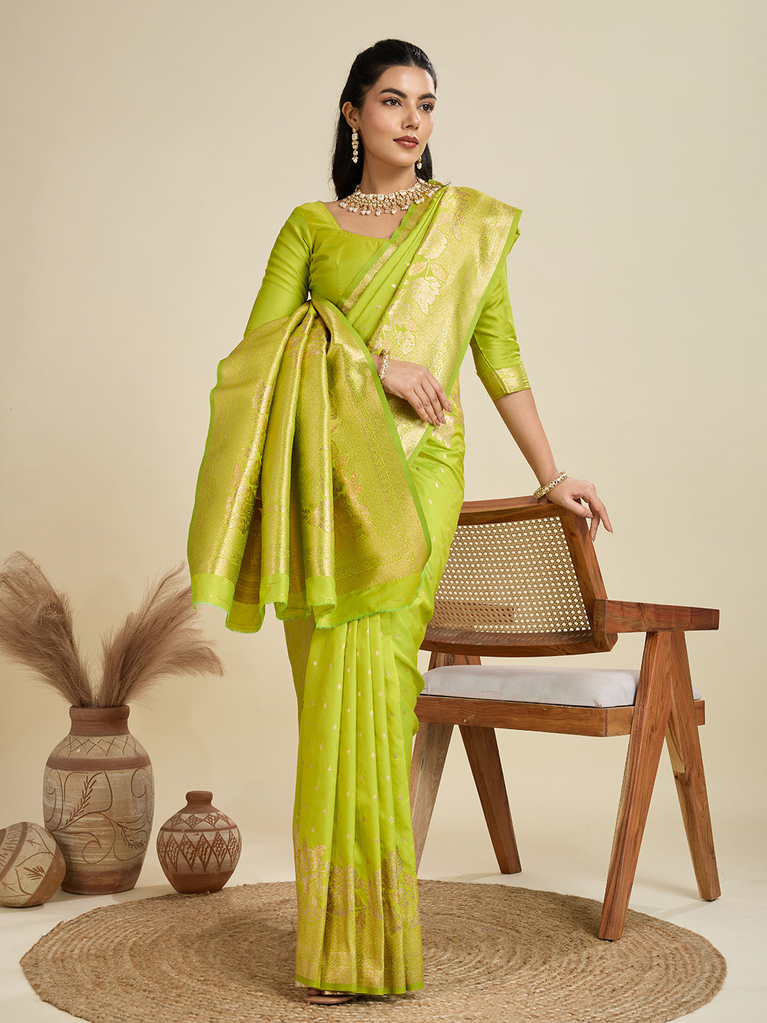 Jyoti Fashion Women's Green Soft Kanjivaram Silk Zari Woven Designer Saree with Blouse | Swadesiicart