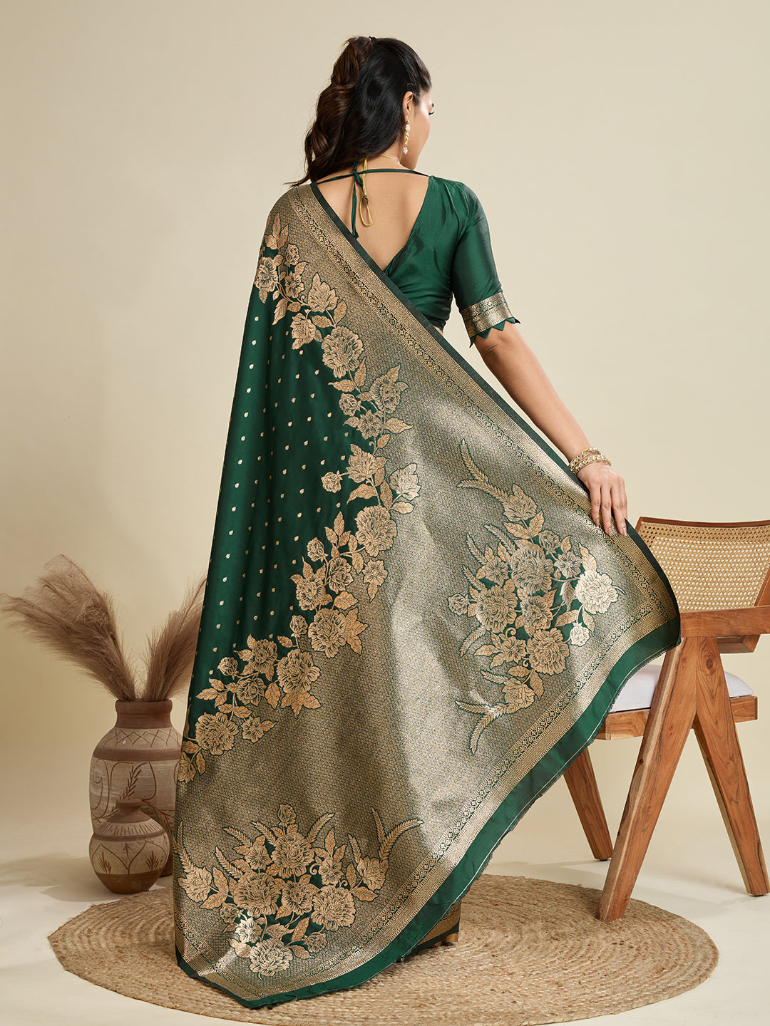 Jyoti Fashion Women's Bottle Green Soft Kanjivaram Silk Zari Woven Designer Saree with Blouse | Swadesiicart