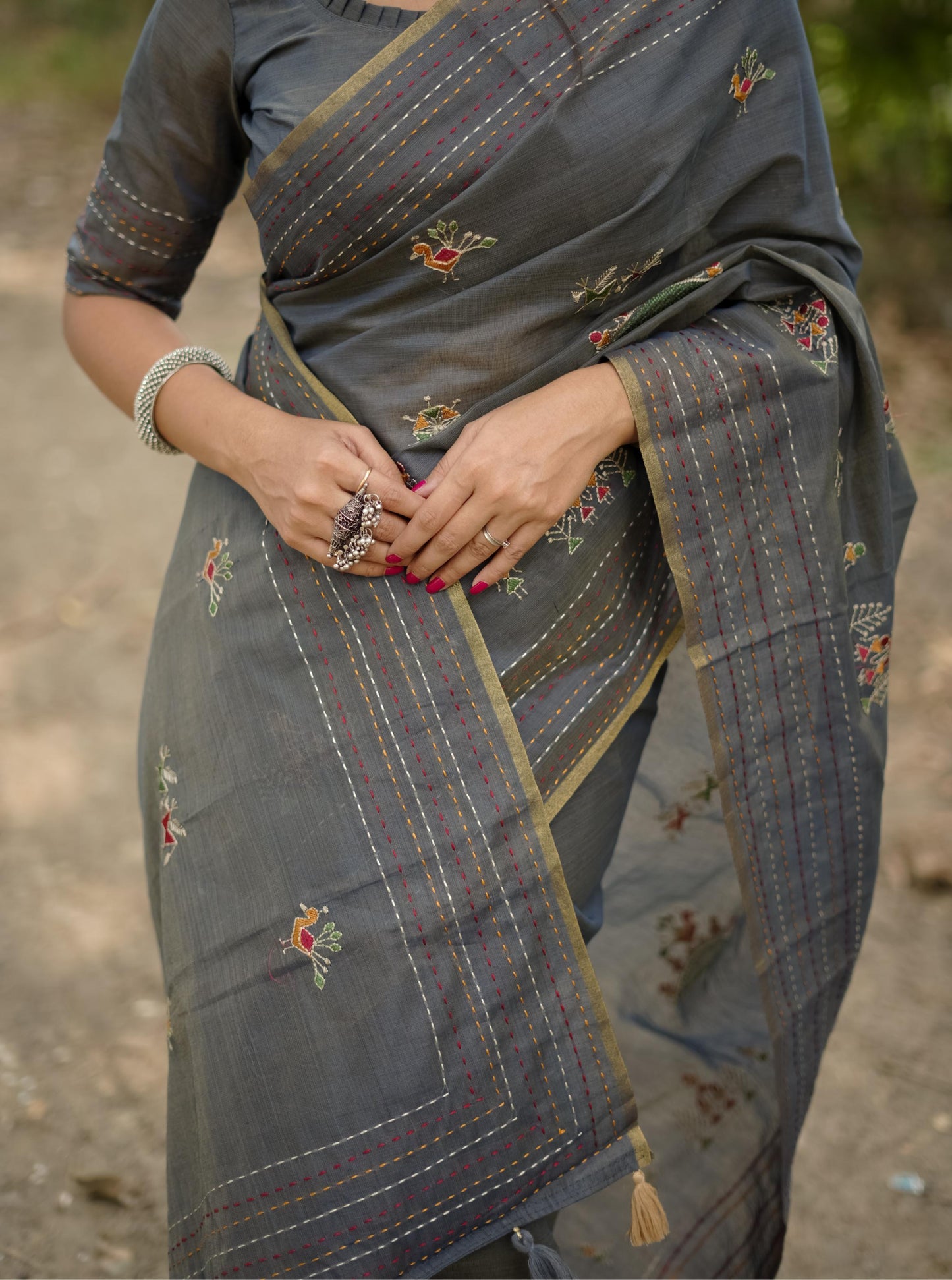 Jyoti Fashion Women's Grey Tussar Silk Traditional Thread Work Designer Saree with Blouse | Swadesiicart