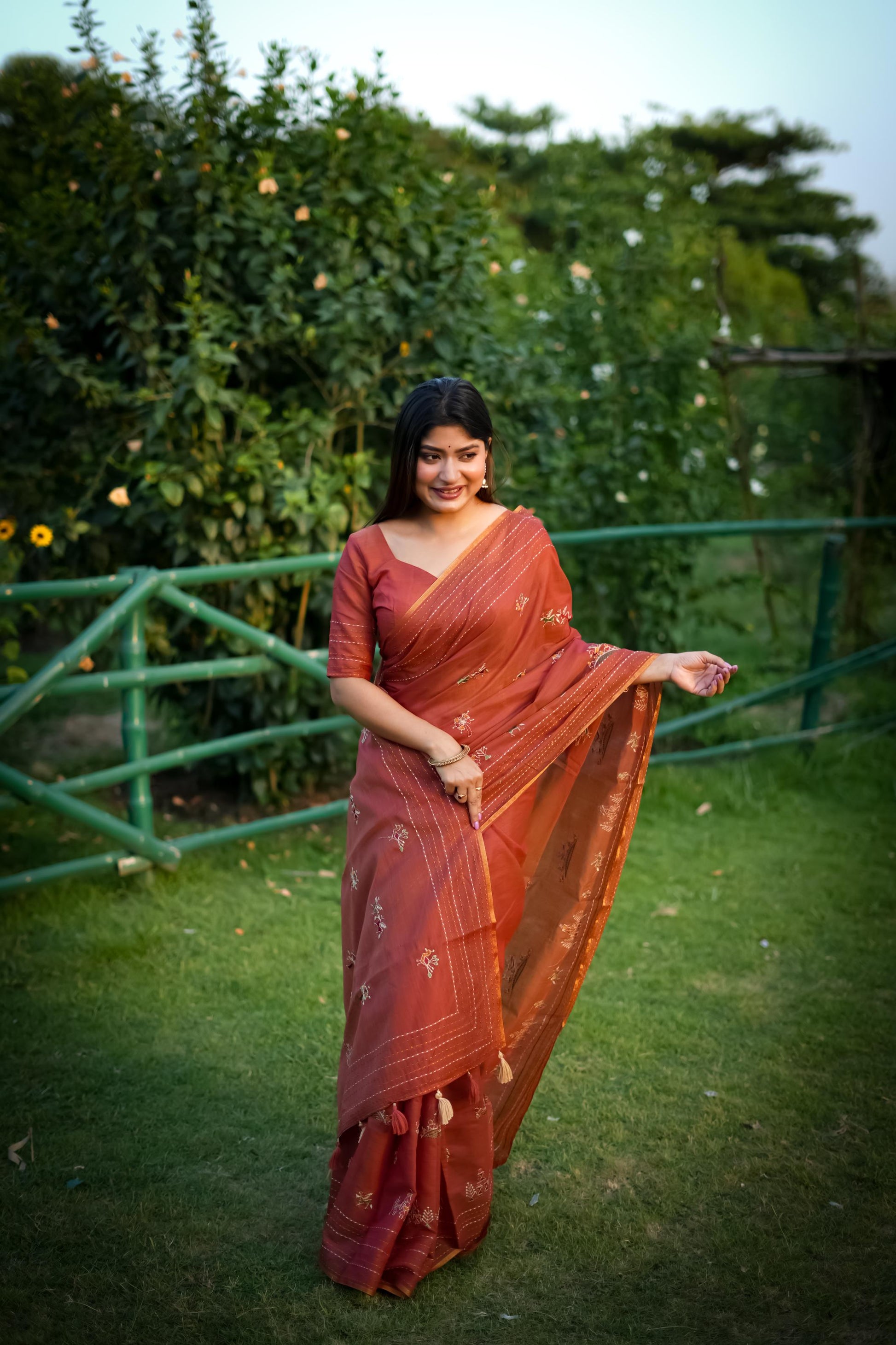 Jyoti Fashion Women's Orange Tussar Silk Traditional Thread Work Designer Saree with Blouse | Swadesiicart