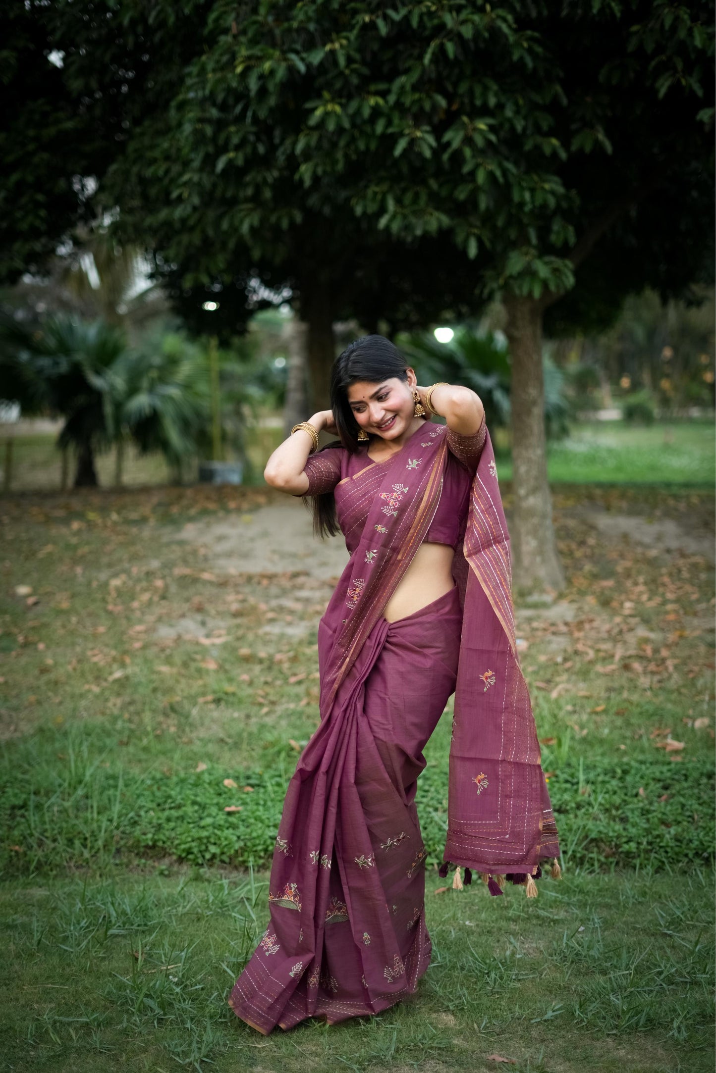 Jyoti Fashion Women's Wine Tussar Silk Traditional Thread Work Designer Saree with Blouse | Swadesiicart