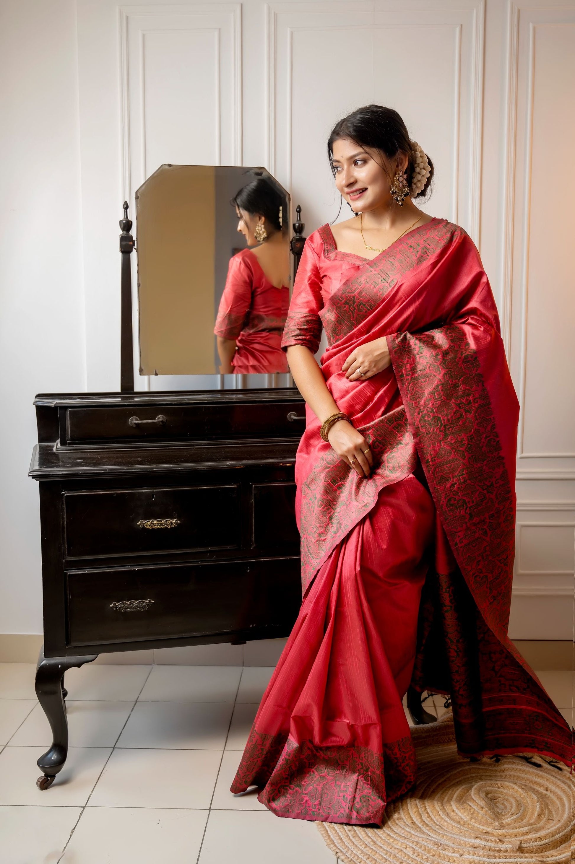 Jyoti Fashion Women's Gajri Red Handloom Raw Silk Weaving Designer Saree with Blouse | Swadesiicart