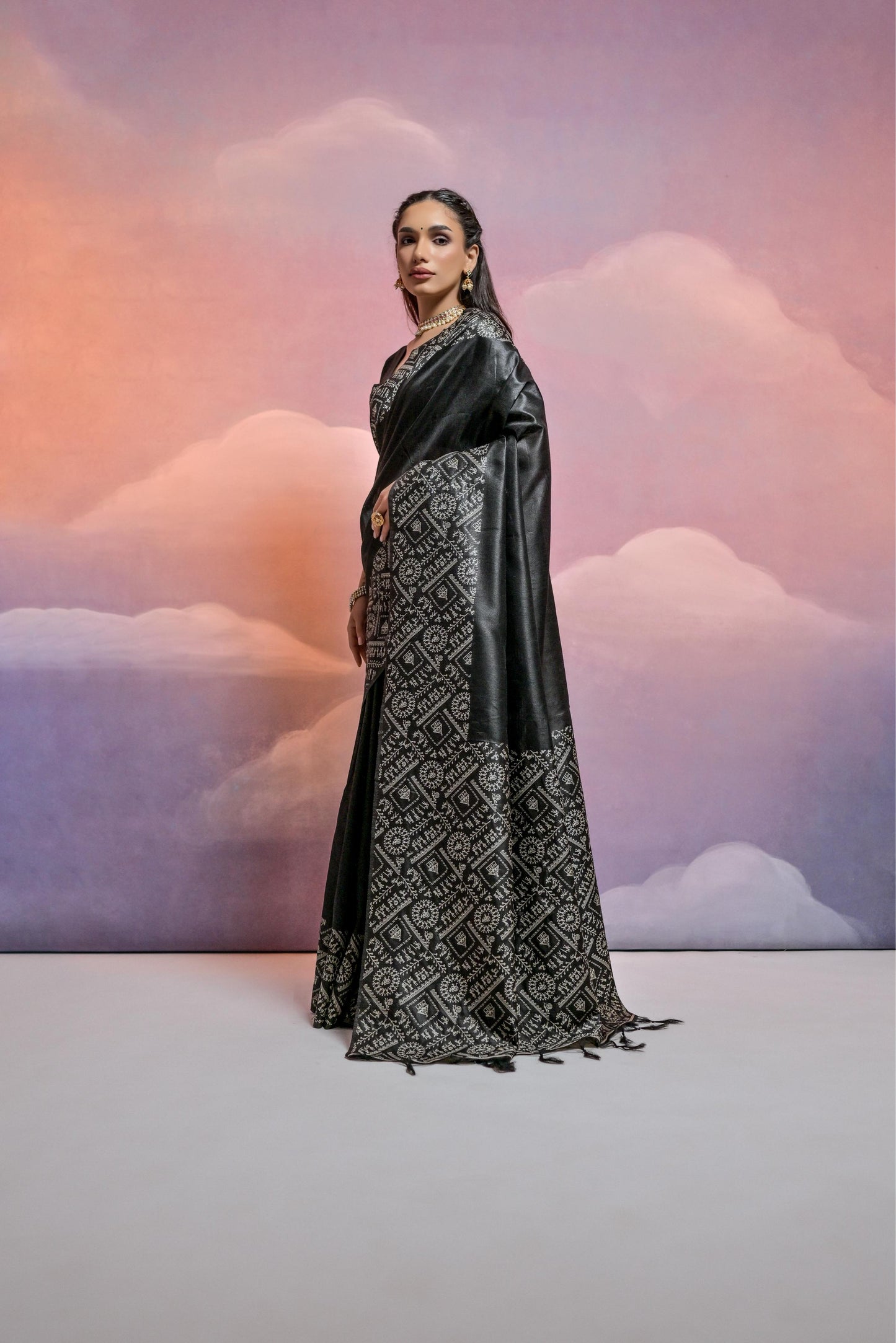 Jyoti Fashion Women's Black Handloom Raw Silk Weaving Designer Saree with Blouse | Swadesiicart