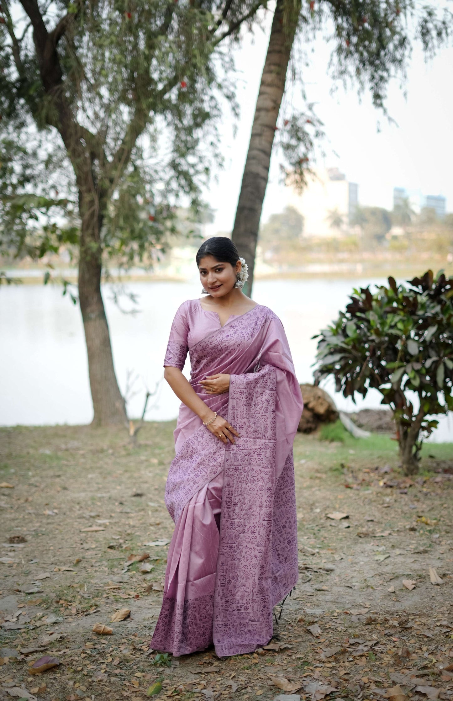 Jyoti Fashion Women's Purple Handloom Raw Silk Weaving Designer Saree with Blouse | Swadesiicart