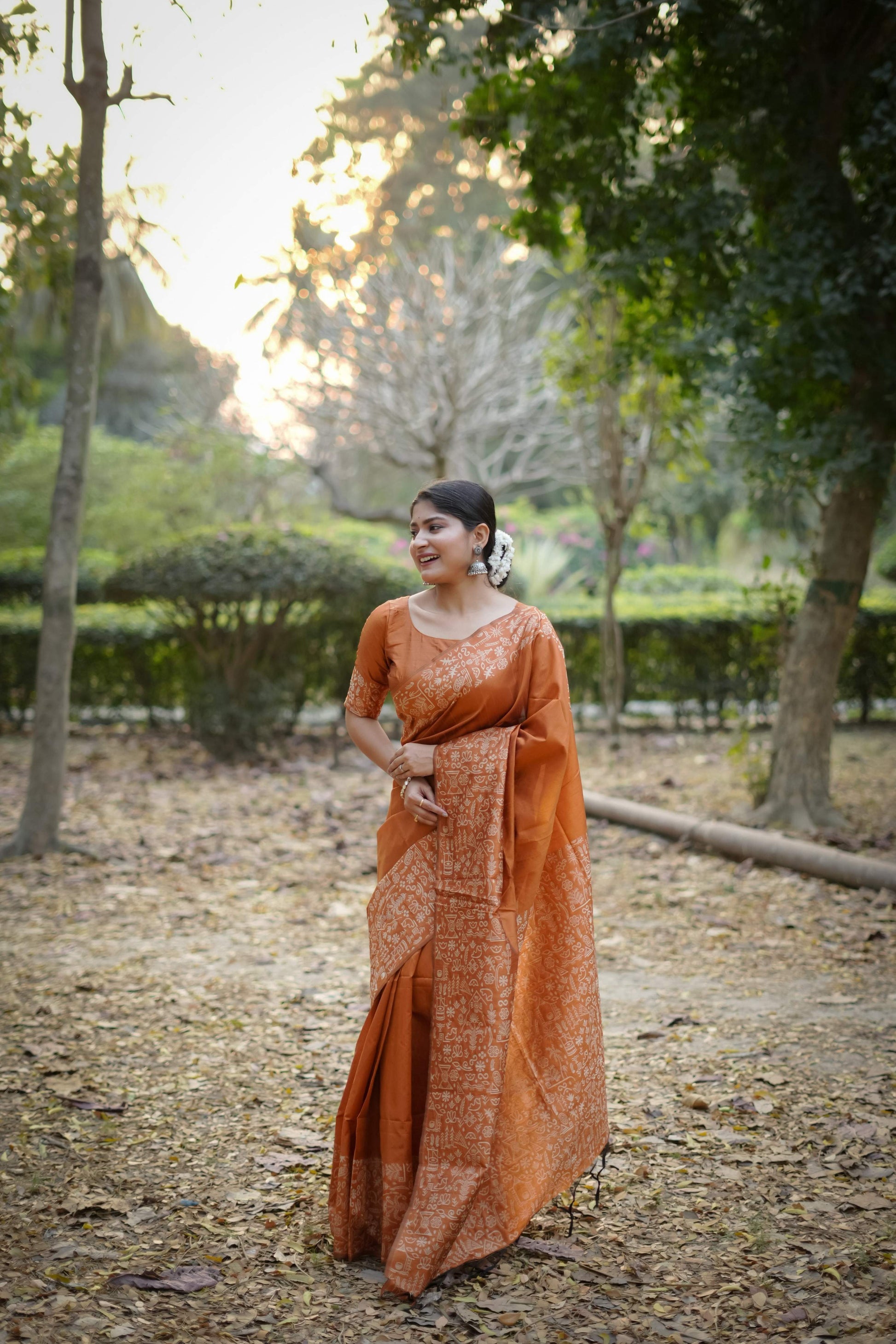 Jyoti Fashion Women's Orange Handloom Raw Silk Weaving Designer Saree with Blouse | Swadesiicart