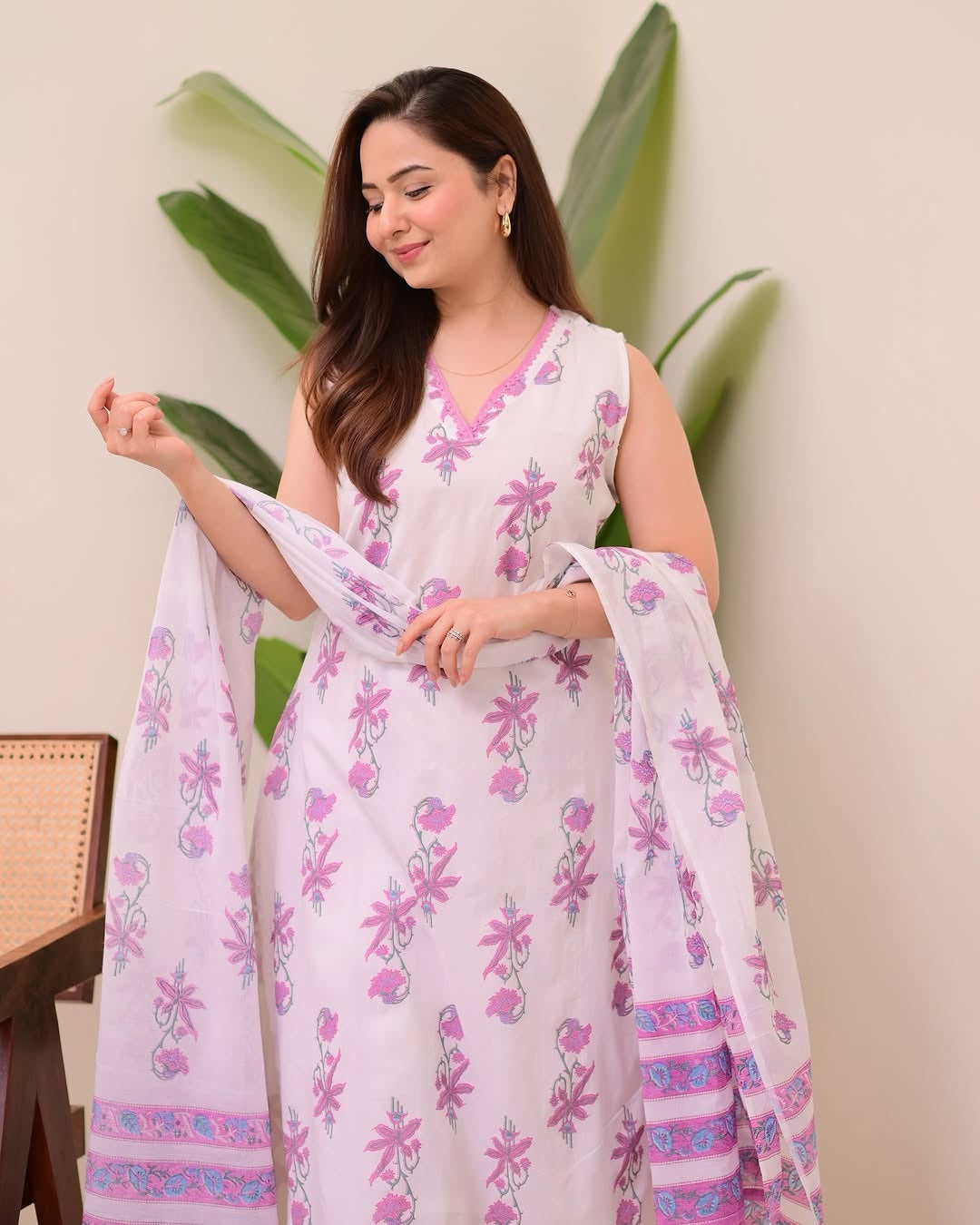 Jyoti Fashion Women's Purple Rayon Slub Floral Printed Designer Kurta Set with Dupatta | Swadesiicart