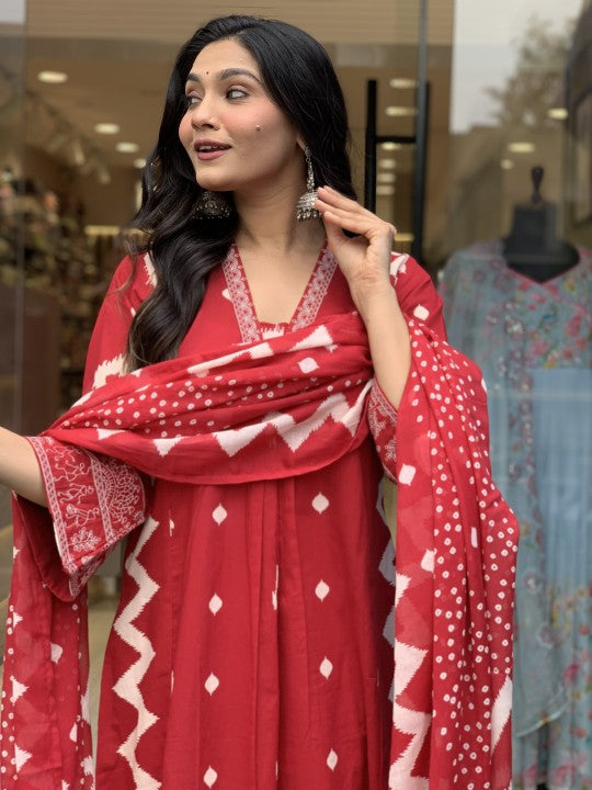 Jyoti Fashion Women's Red Rayon Slub Printed Designer Kurta Set with Dupatta | Swadesiicart