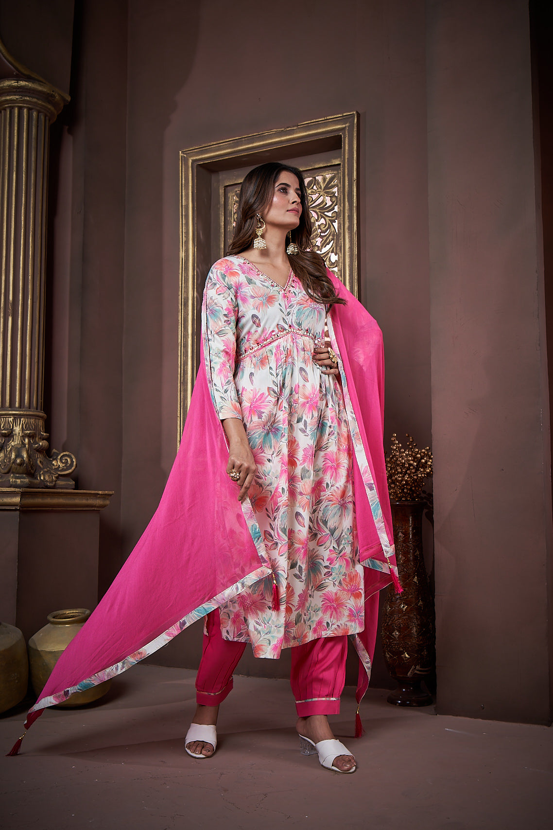 Jyoti Fashion Women's Pink Rayon Floral Print with Handwork Designer Kurta Set with Dupatta | Swadesiicart