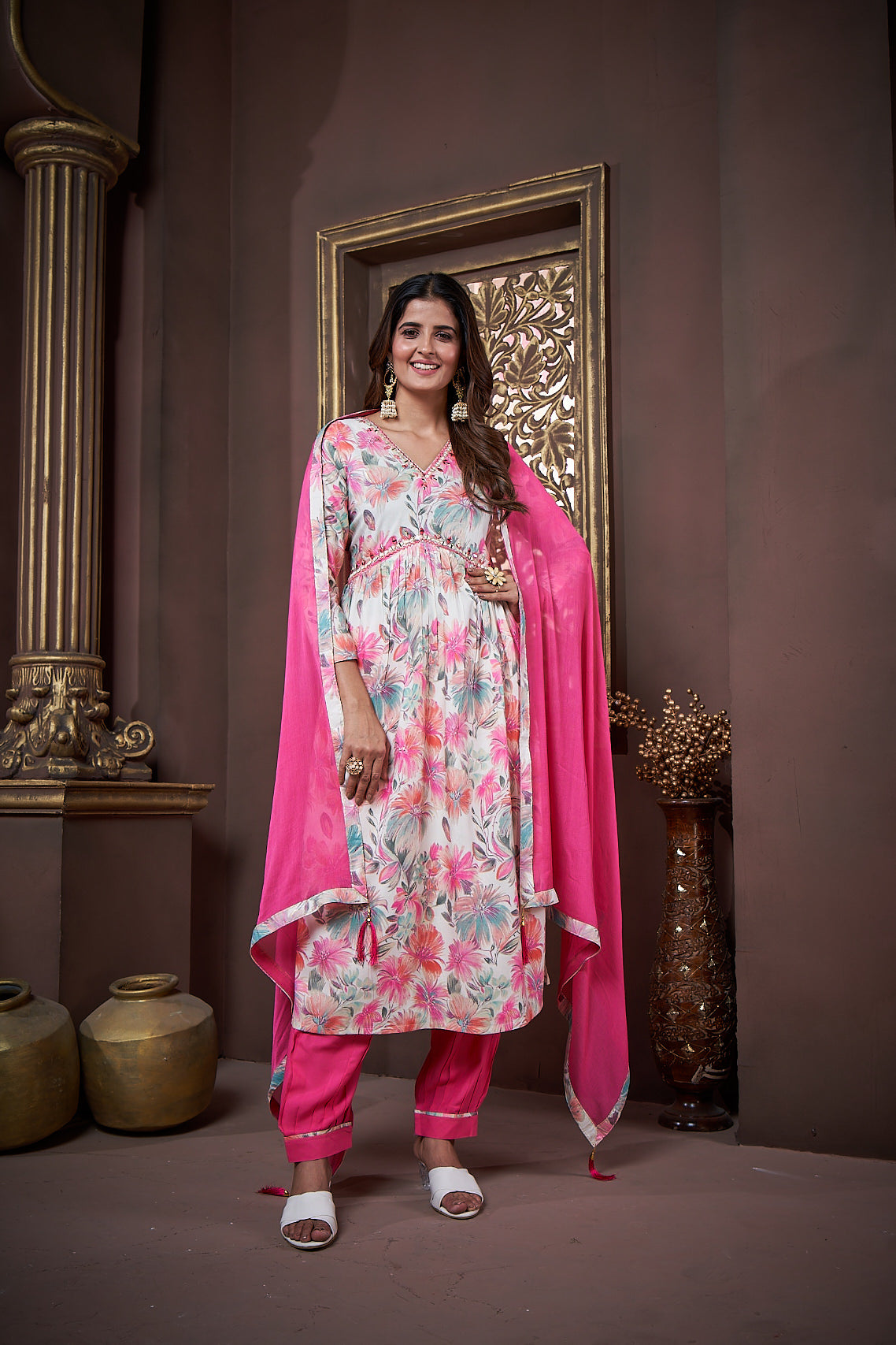 Jyoti Fashion Women's Pink Rayon Floral Print with Handwork Designer Kurta Set with Dupatta | Swadesiicart