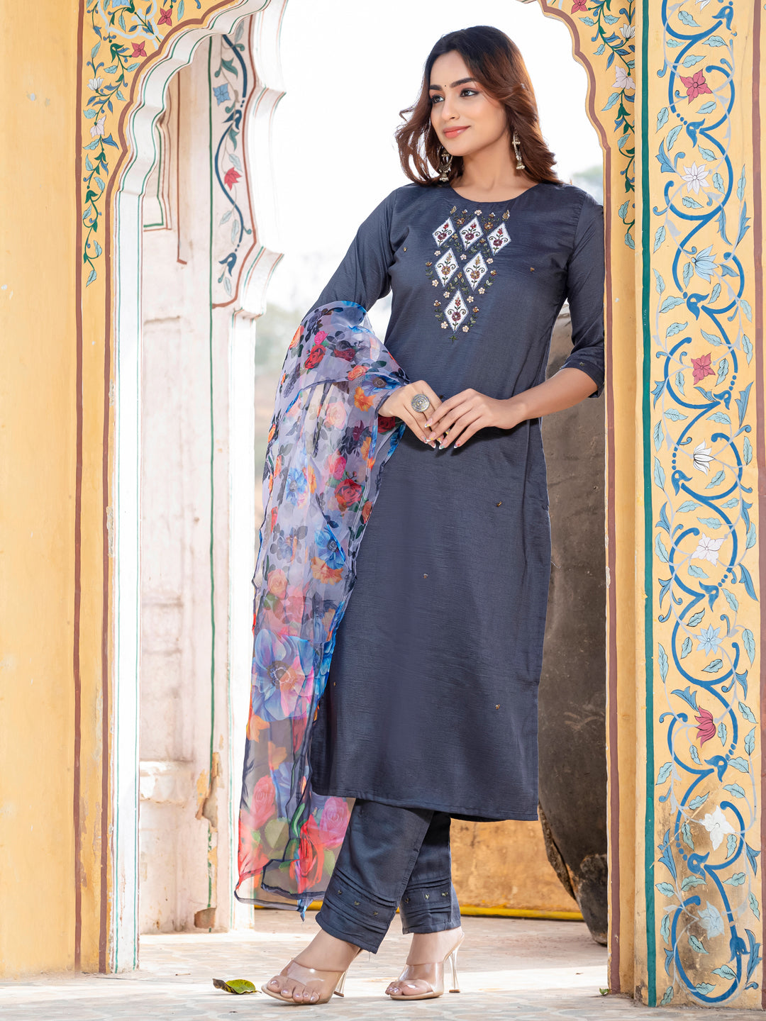 Jyoti Fashion Women's Gray Silk Handwork Designer Kurta Set with Dupatta | Swadesiicart