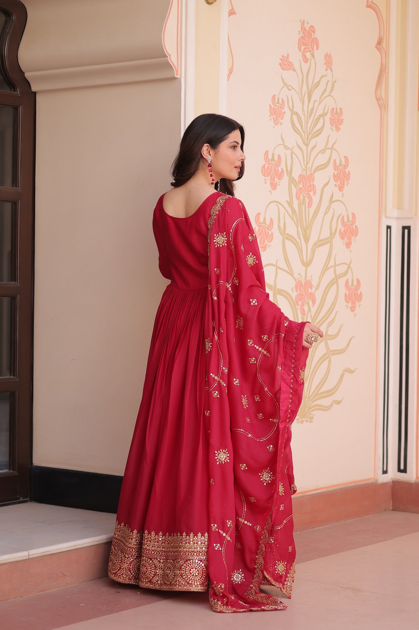 Jyoti Fashion Women's Pink Star Georgette Sequins Zari Embroidered Anarkali Set With Dupatta | Swadesiicart