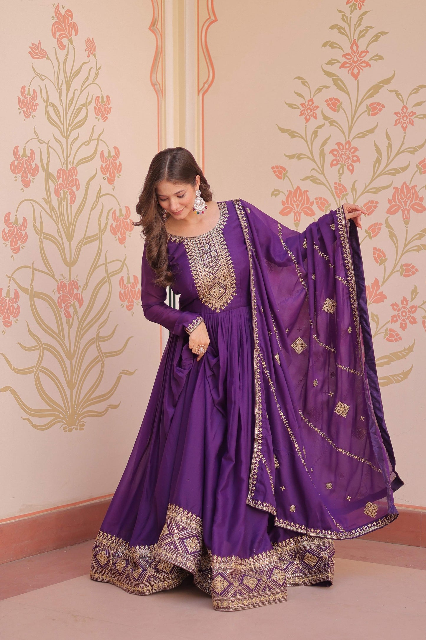 Jyoti Fashion Women's Purple Star Georgette Sequins Zari Embroidered Anarkali Set With Dupatta | Swadesiicart