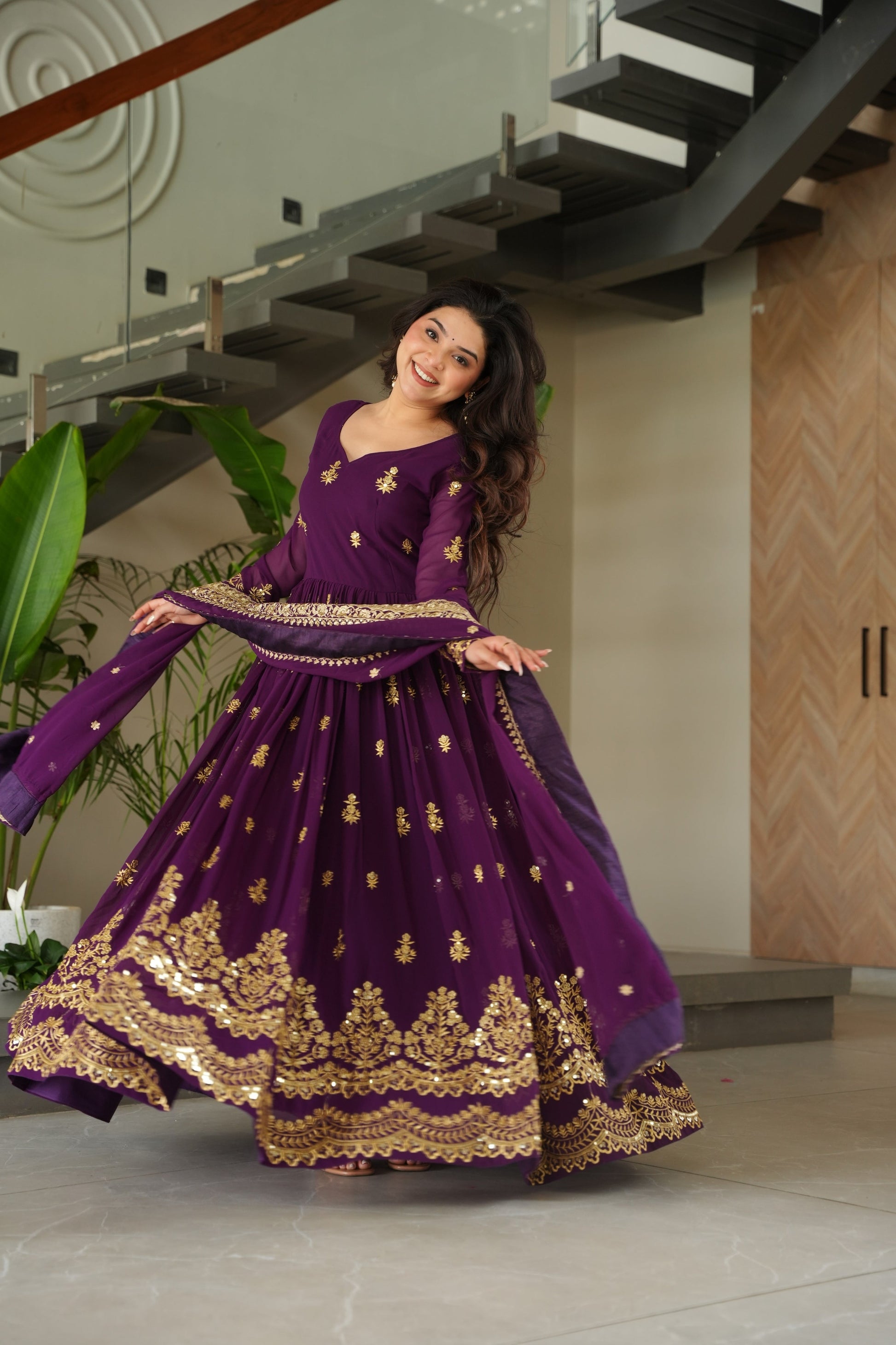 Jyoti Fashion Women's Purple Faux Blooming Sequins Zari Embroidered Anarkali Set With Dupatta | Swadesiicart