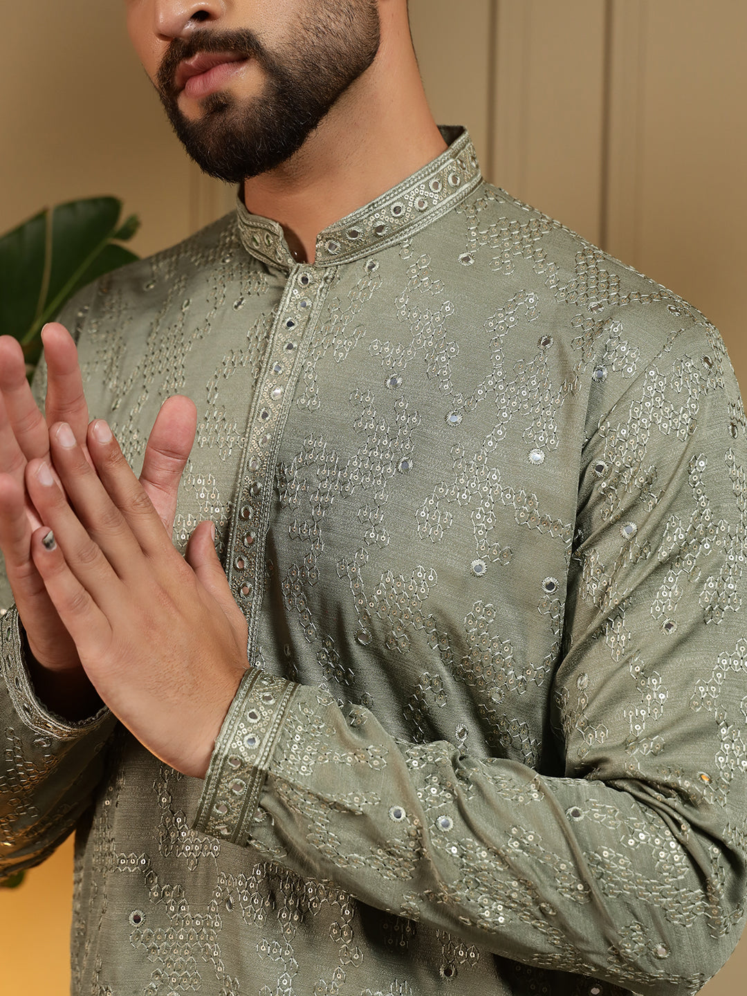 Jyoti Fashion Men's Green Mirror Embroidery Kurta with Pajama | Swadesiicart