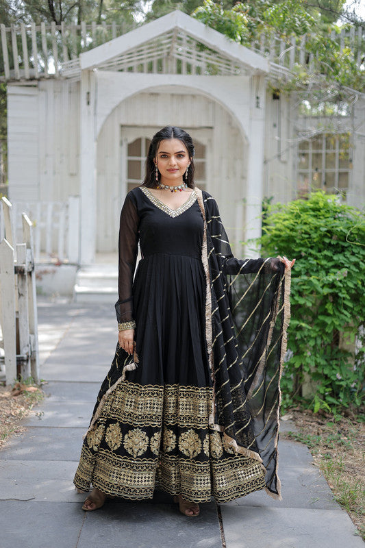 Jyoti Fashion Women's Black Faux Blooming Sequins Embroidery Anarkali Dress with Dupatta | Swadesiicart