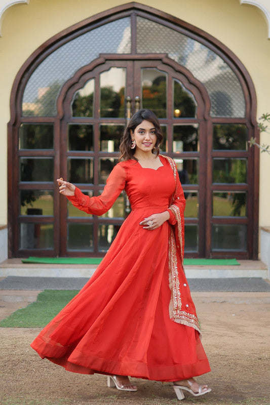 Jyoti Fashion Women's Gajri Russian Silk Kali work Partywear Anarkali Dress with Dupatta | Swadesiicart