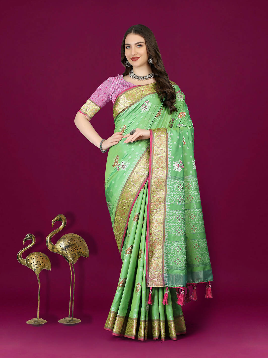 Lorenvalley Fashion Parotgreen Patola Silk Woven Design Zari Meenakari Weaving Saree - Swadesiicart