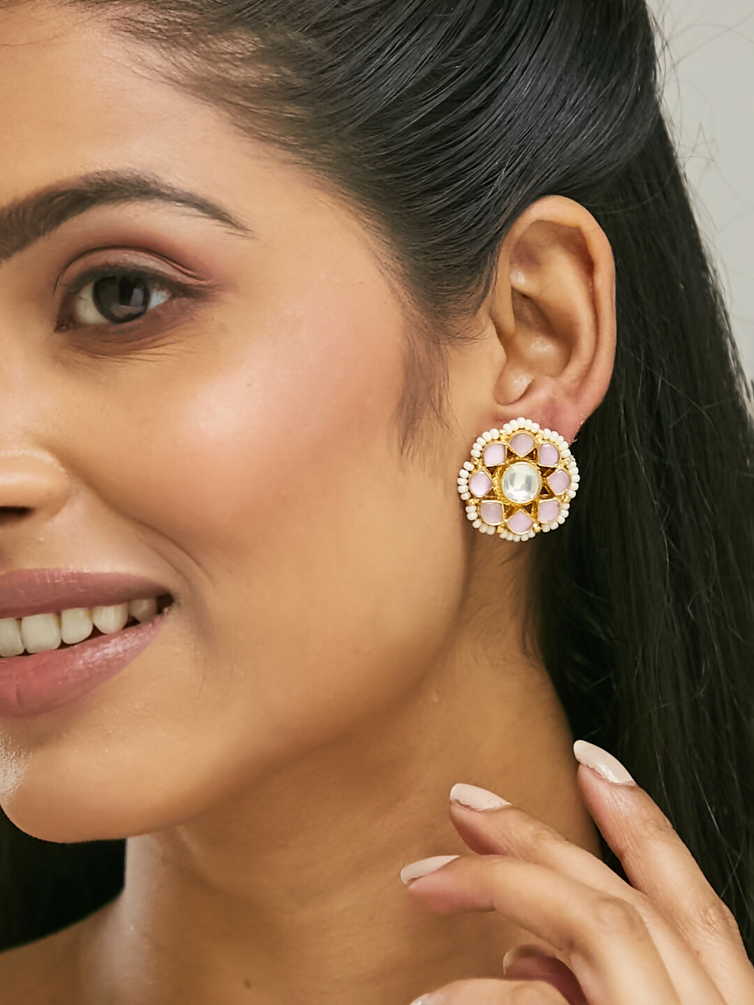Nuyug 22K Gold-Plated Pink Kundan Studded & Beaded Floral Shaped Studs | Swadesiicart