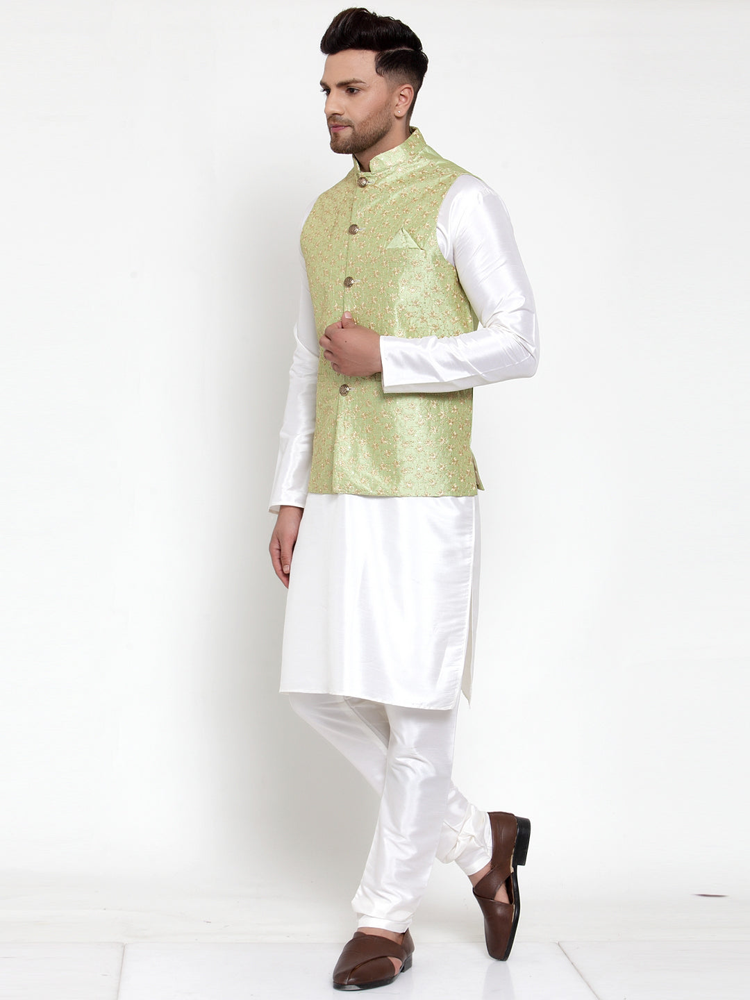 Jompers Men Solid Dupion Kurta Pajama with Embroidered Nehru Jacket (Green) | Swadesiicart