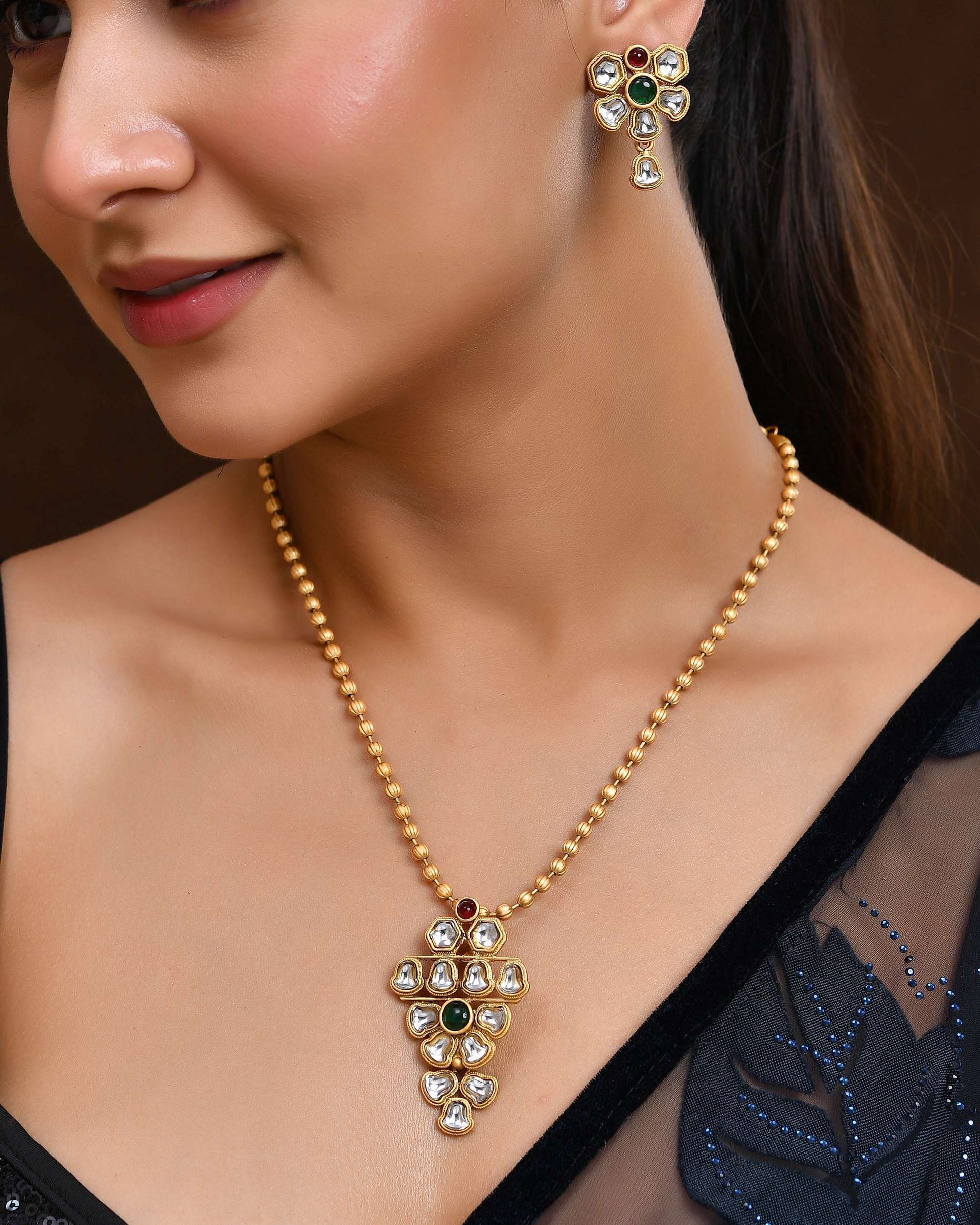 Jewels Nest Traditional Kundan Gold-Plated Jewellery Set with Mangalsutra & Earrings - Swadesiicart