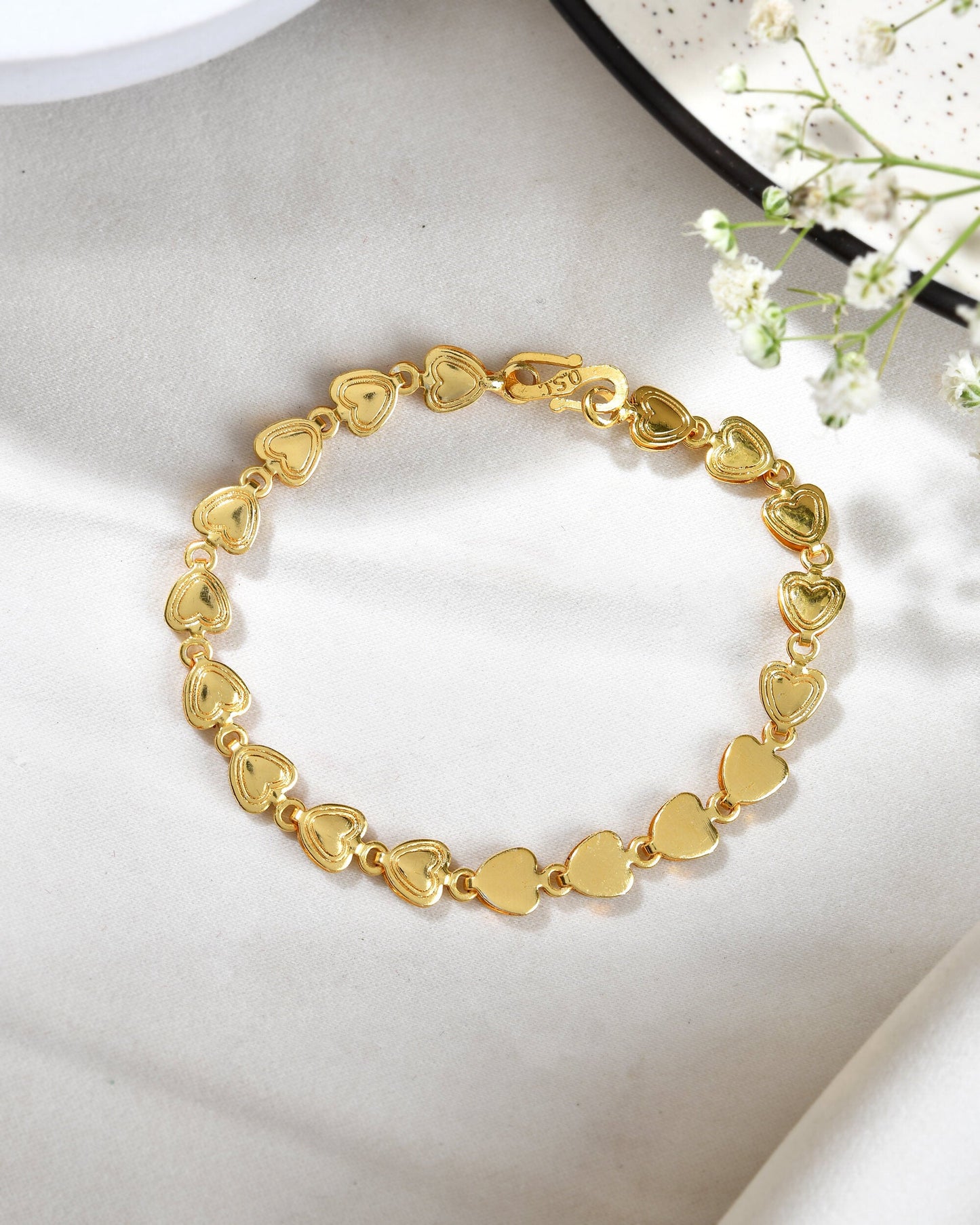 Jewels Nest Elegant Fancy Gold Bracelet with Heart-Shaped Links - Swadesiicart