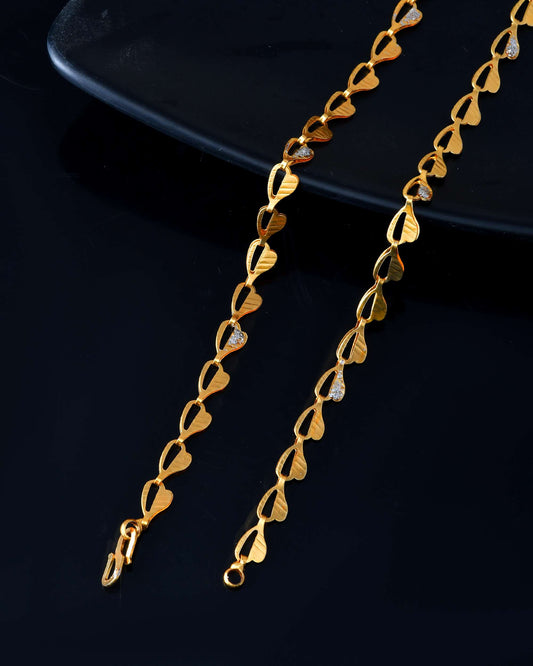 Jewels Nest Gold-Toned Heart Leaf Pattern Chain Necklace - Swadesiicart