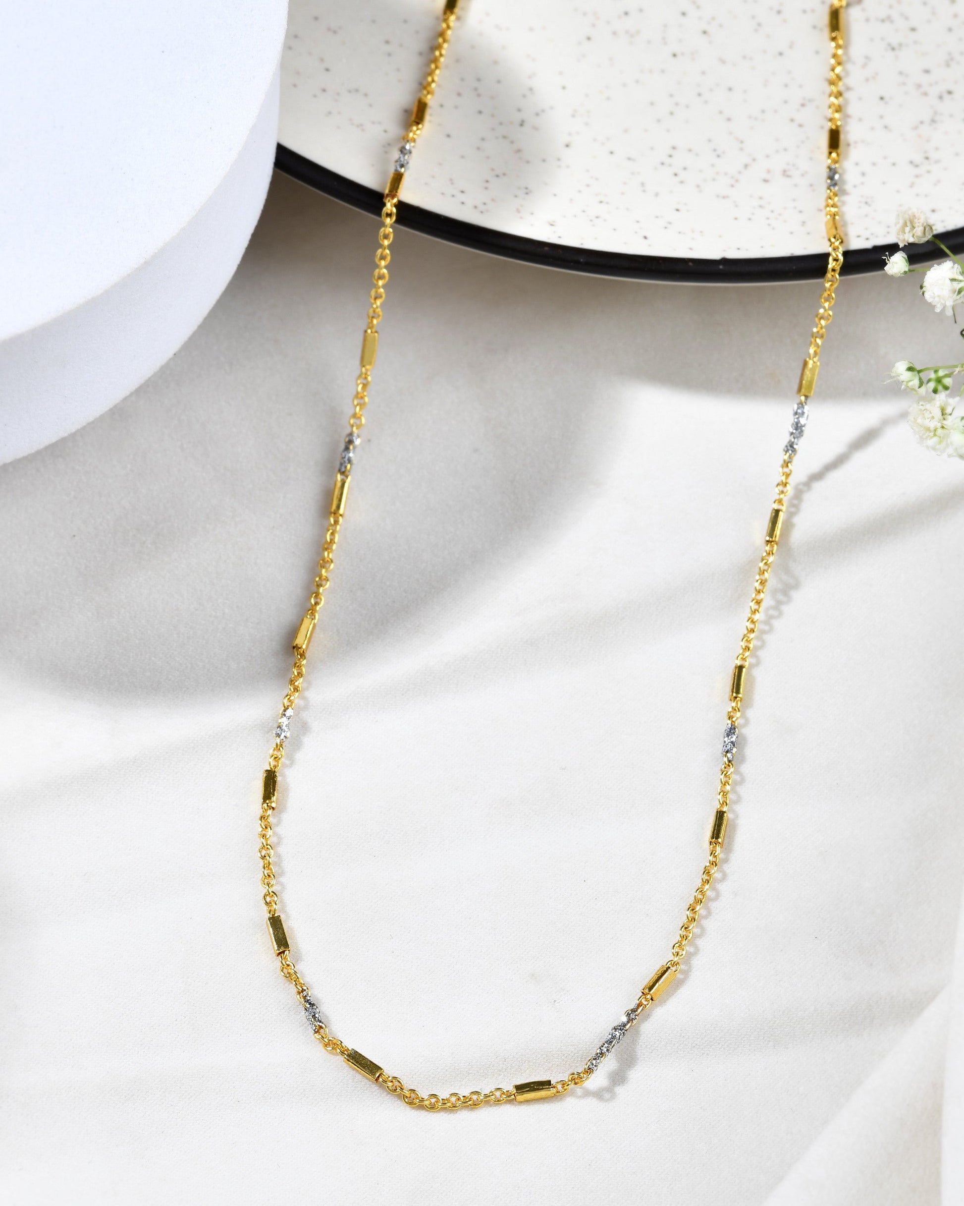 Jewels Nest Elegant Gold-Tone Dual-Tone Textured Chain for Men & Women | Swadesiicart