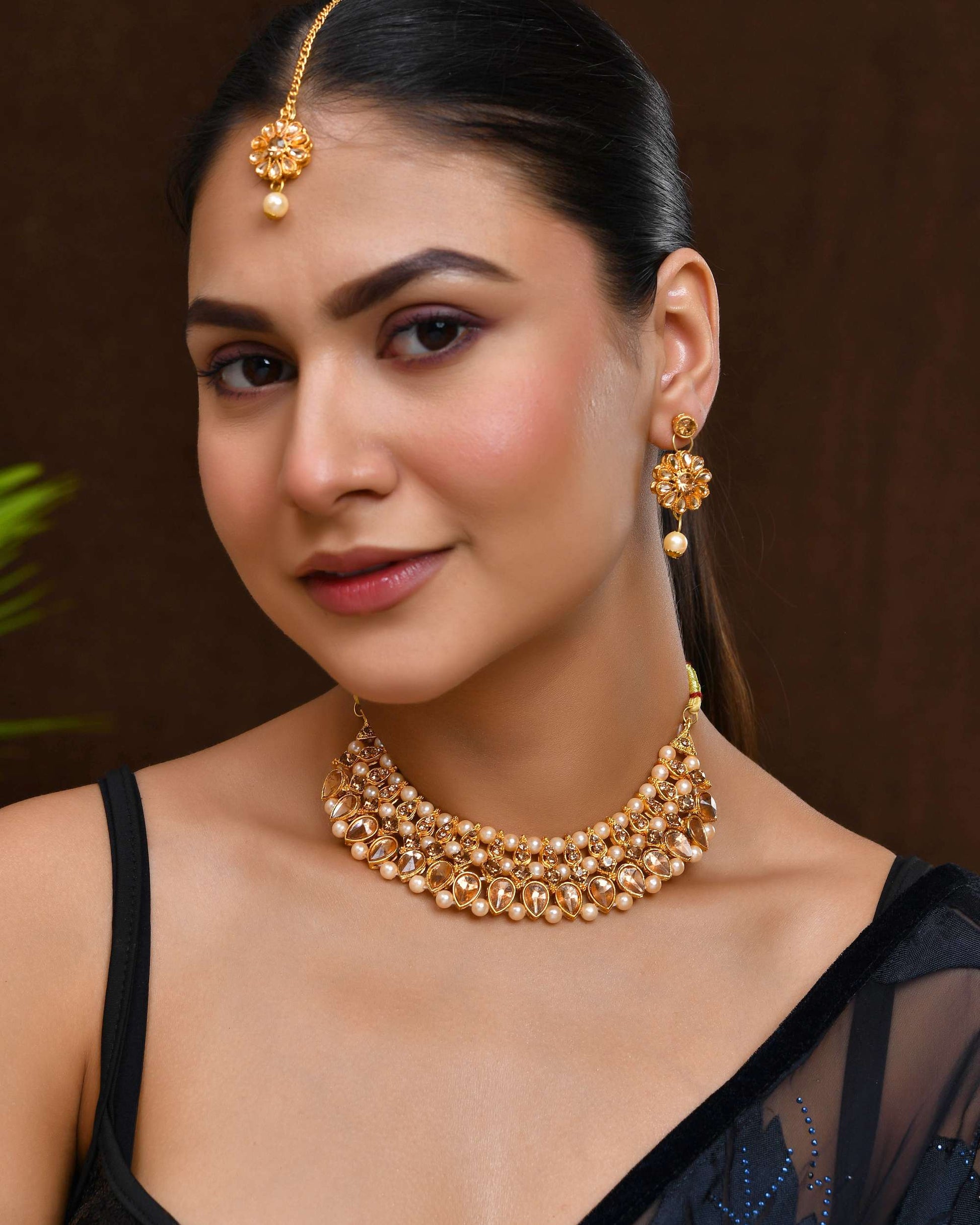 Jewels Nest Gold-Plated Kundan-Style Choker Necklace Set with Pearls & Earrings – Ethnic Wedding Jewellery - Swadesiicart