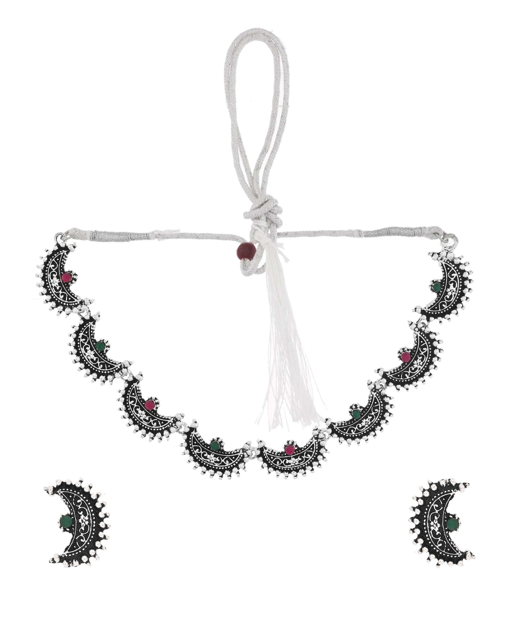 Jewels Nest Perfect Blend of Antique Aesthetic and Modern Styling for Special Occasions - Swadesiicart