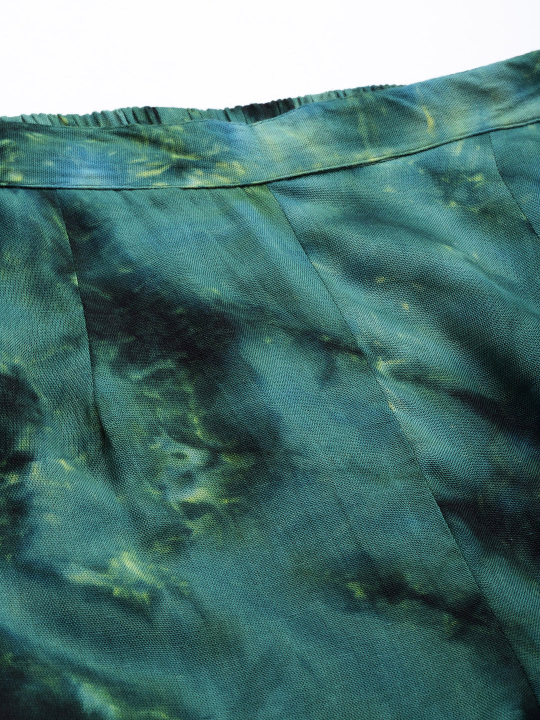 Jainish Women's Olive Green Tie Dye Printed Rayon Kaftan Tunic With Trousers - Swadesiicart