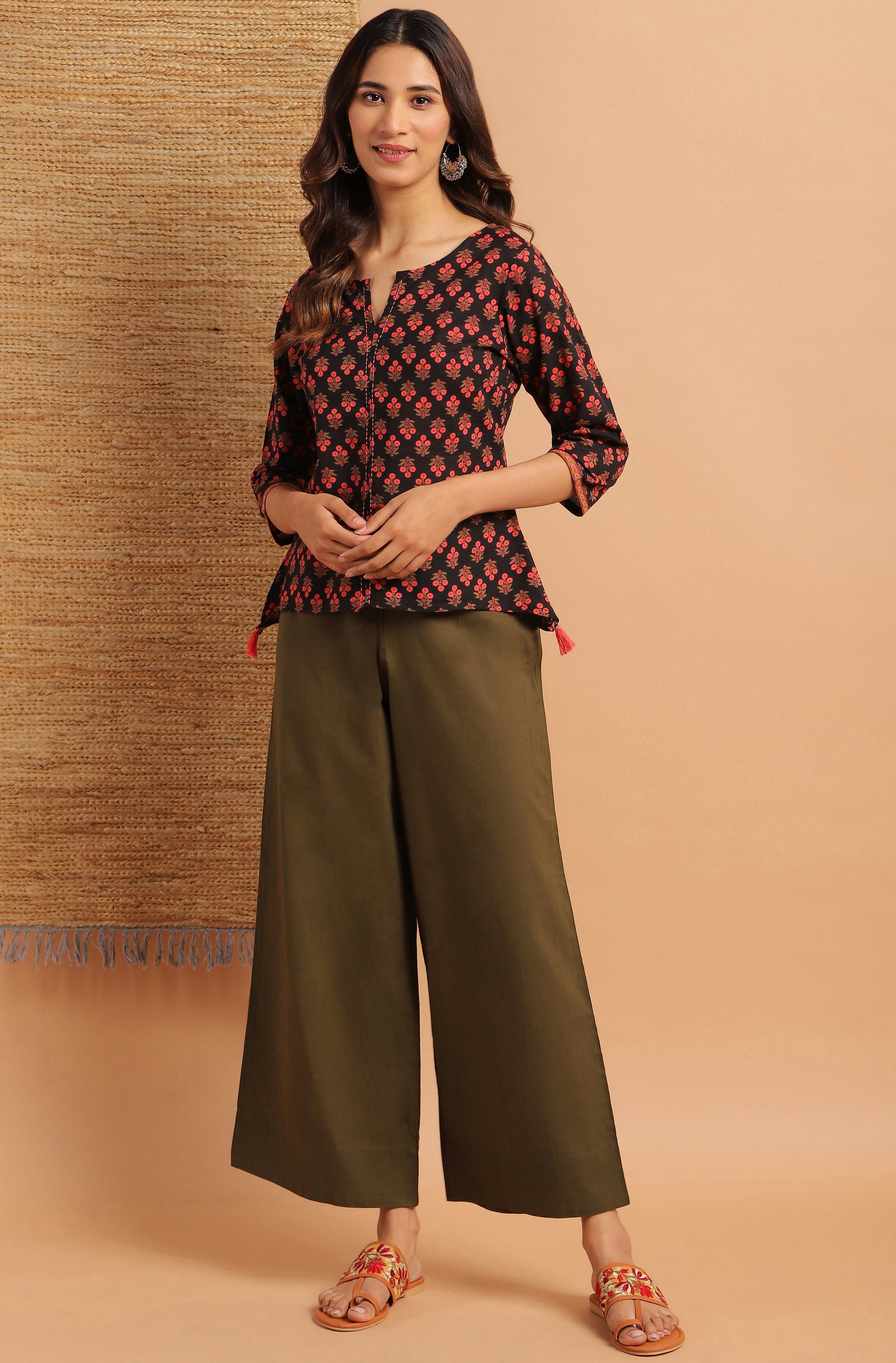 Janasya Women's Black Cotton Floral Print Regular Top | Swadesiicart