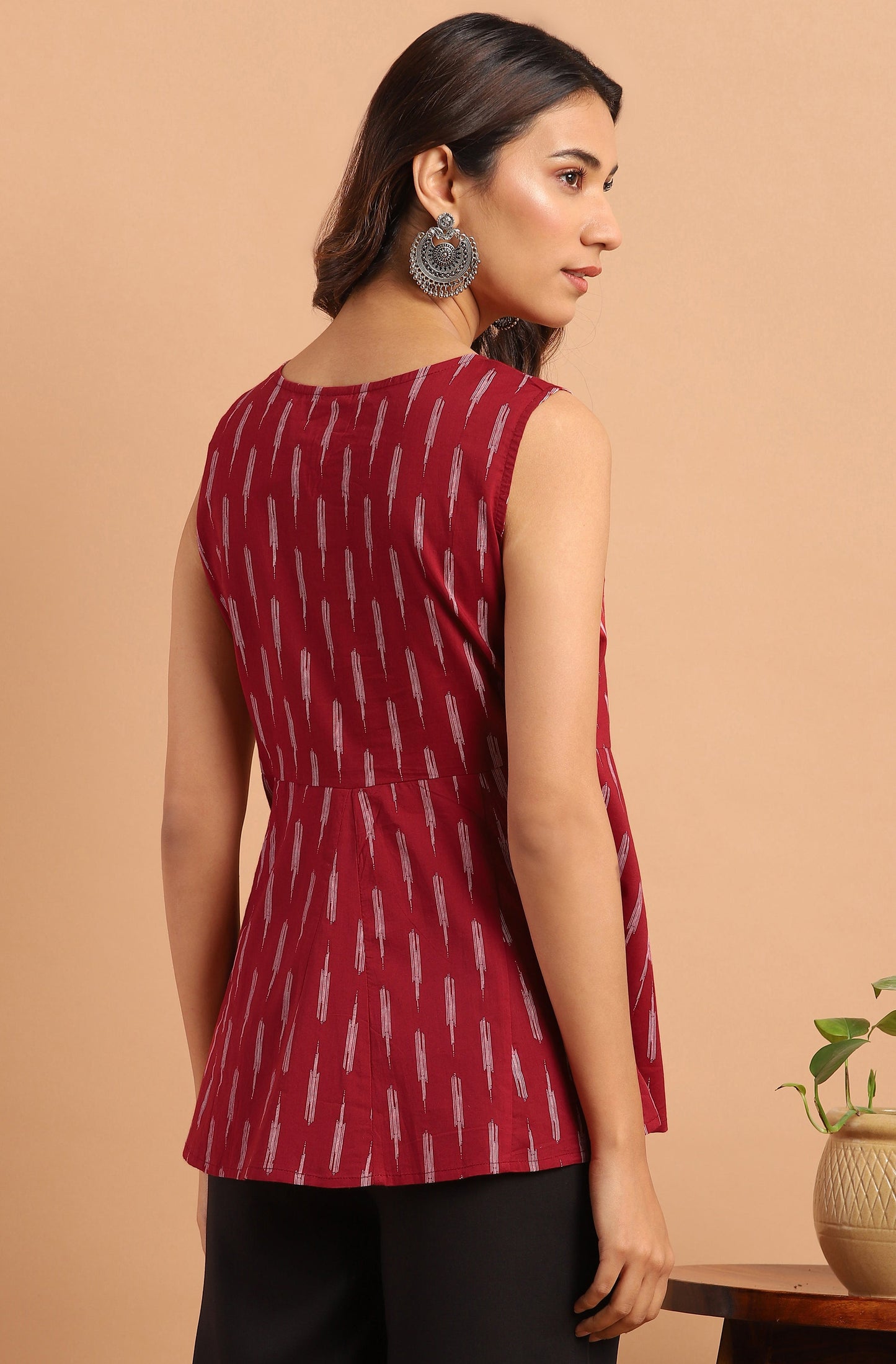 Janasya Women's Maroon Cotton Geometric Print Peplum Top | Swadesiicart
