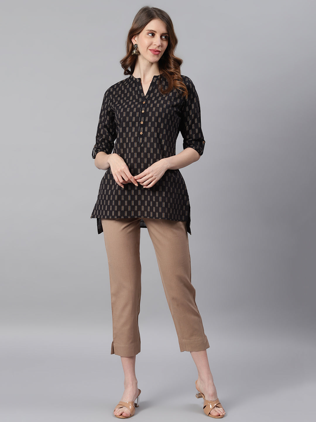 Janasya Women's Black Cotton Slub Geometric Print Straight Tunic | Swadesiicart
