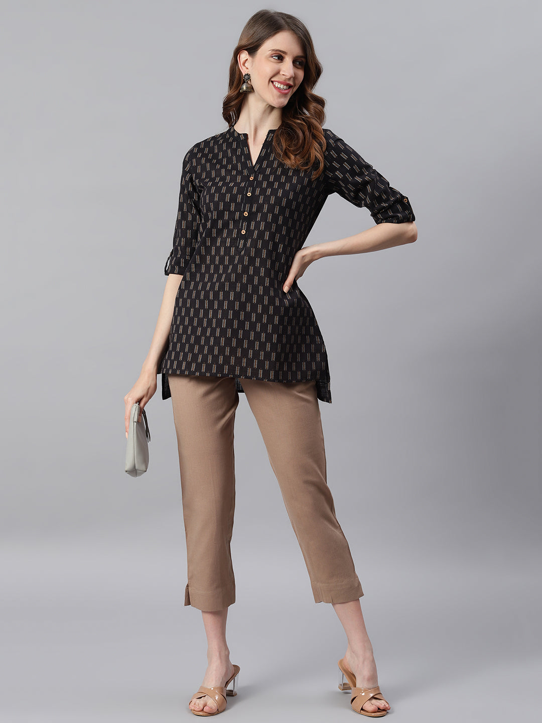 Janasya Women's Black Cotton Slub Geometric Print Straight Tunic | Swadesiicart