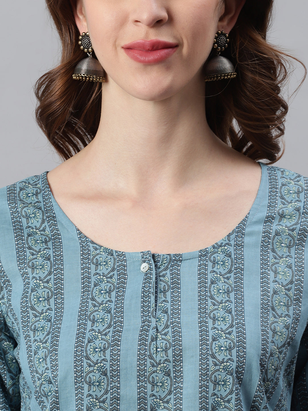Janasya Women's Blue Cotton Floral Print Straight Tunic | Swadesiicart